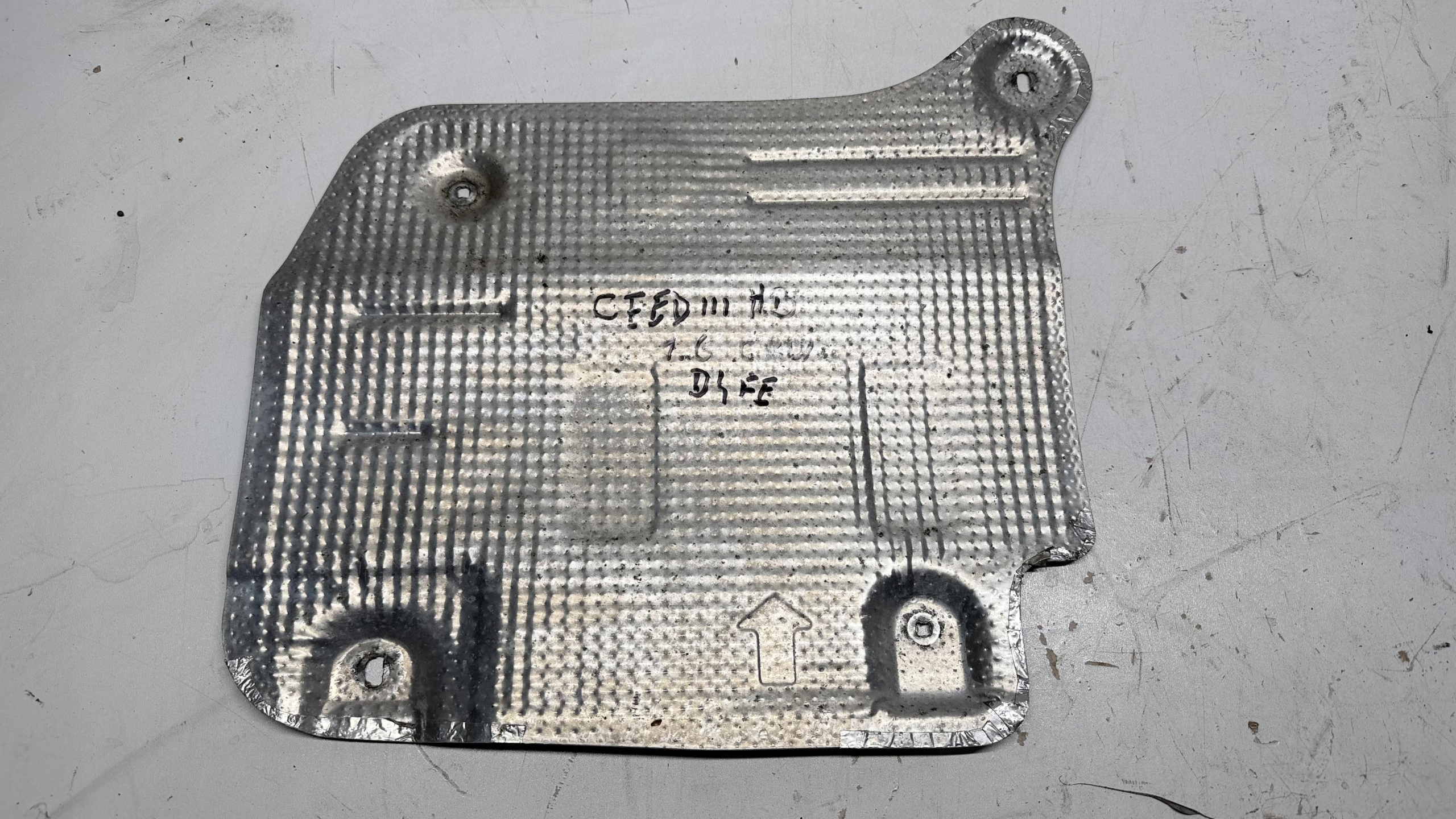 Blende Abdeckung TERMICZNA TLUMIKA KIA CEED III HB 1.6 CRDI 2019