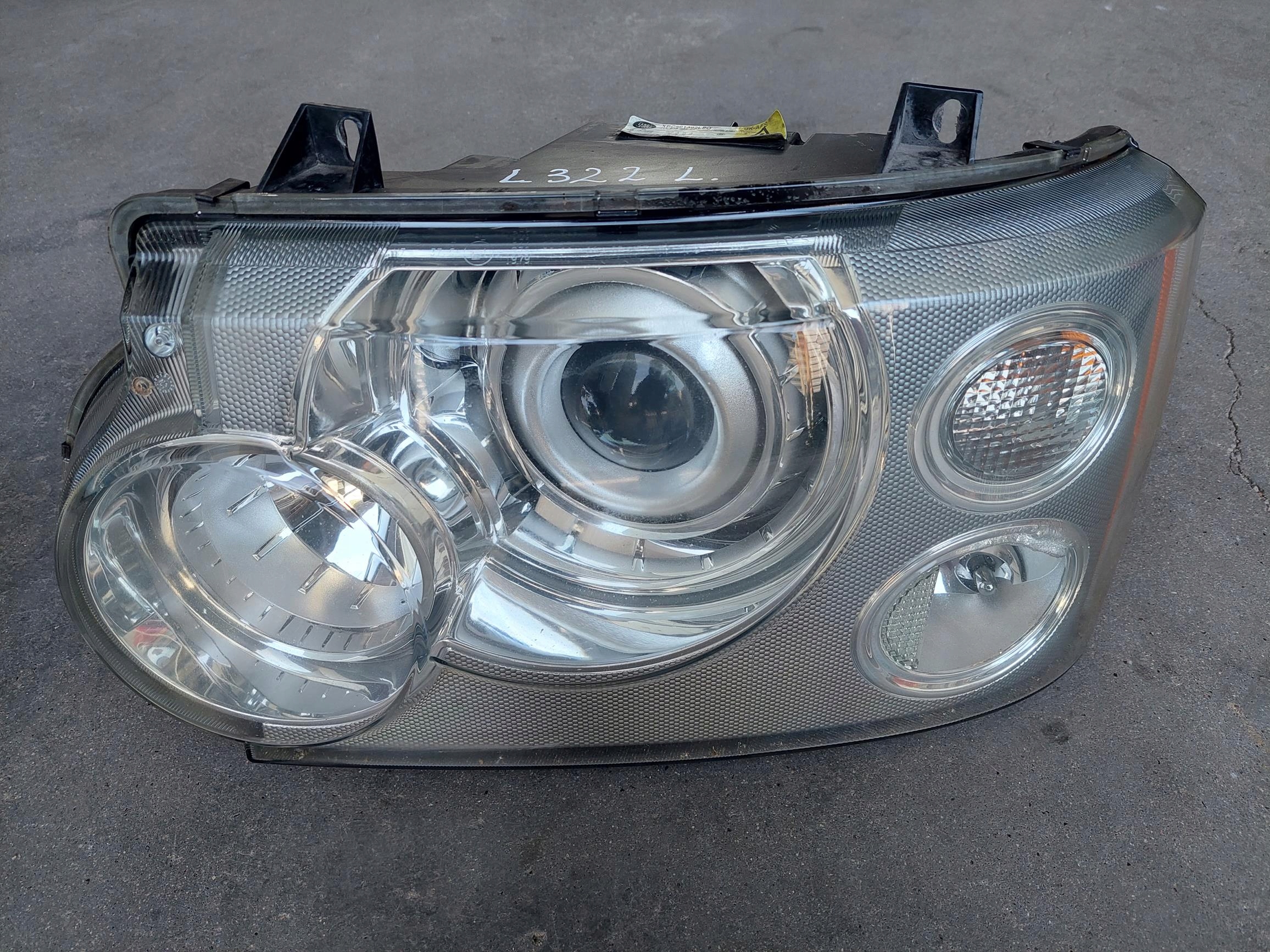 light front front XENON right left RANGE ROVER III L322