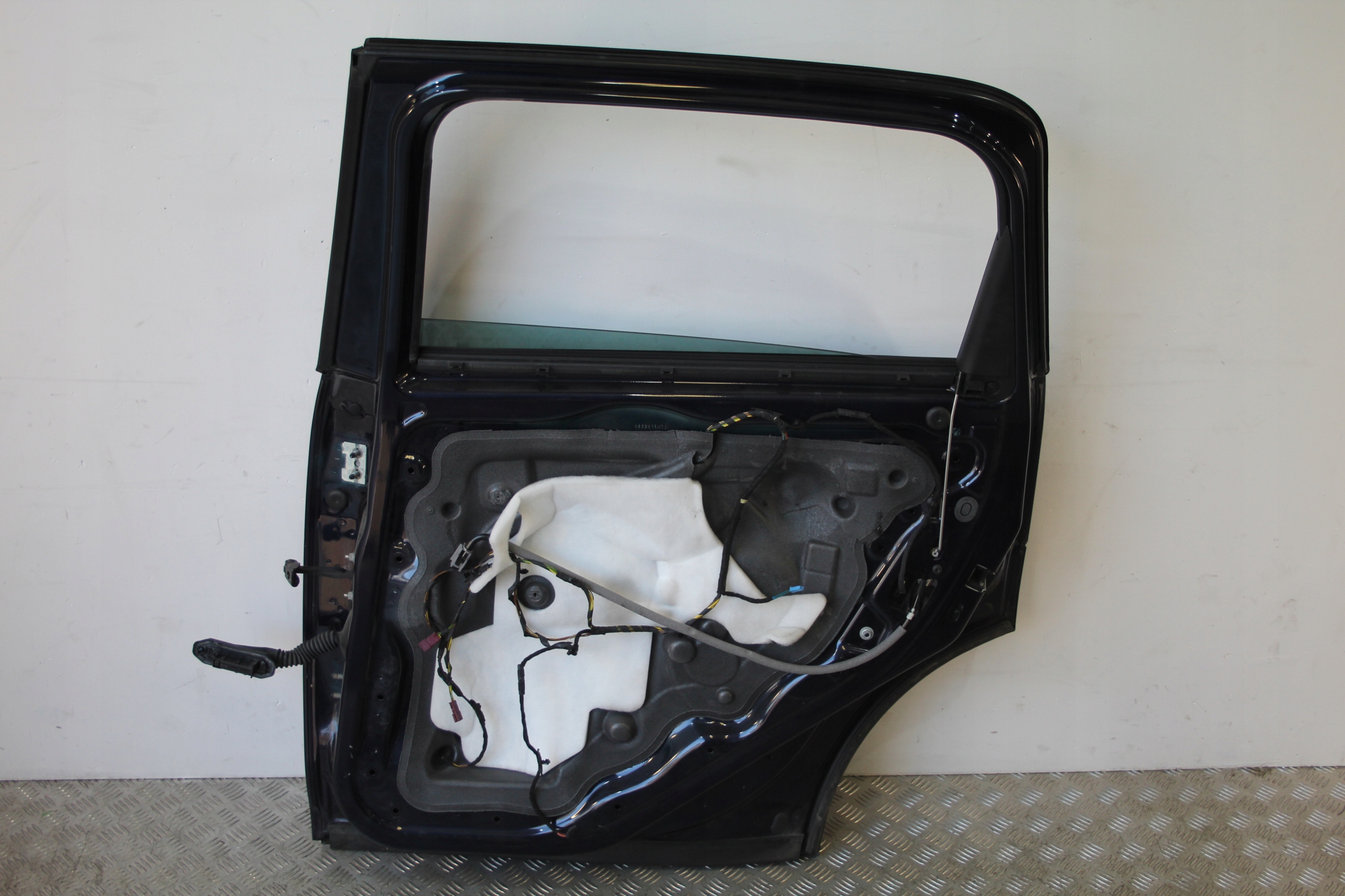 door right rear part rear. MINI COUNTRYMAN R60