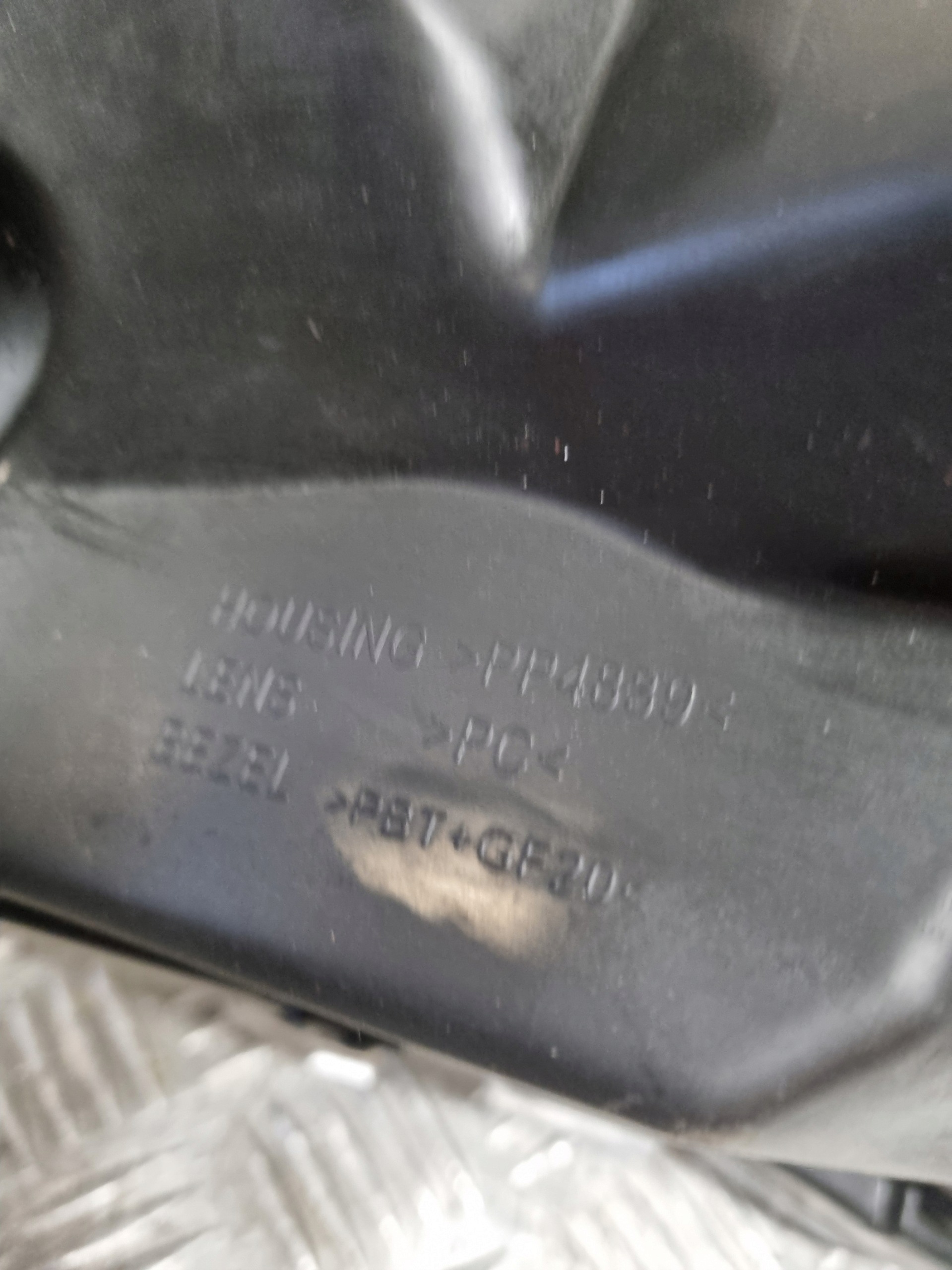 feu droit OPEL ASTRA H 2008