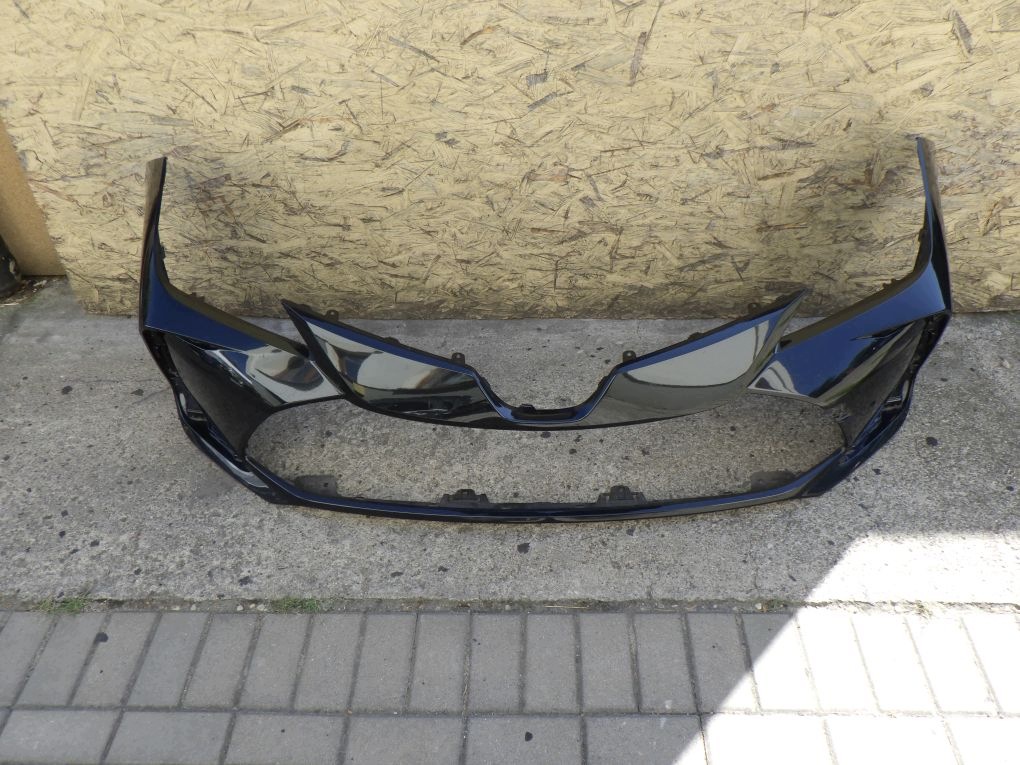 TOYOTA COROLLA E21 berlina 18- Paraurti anteriore