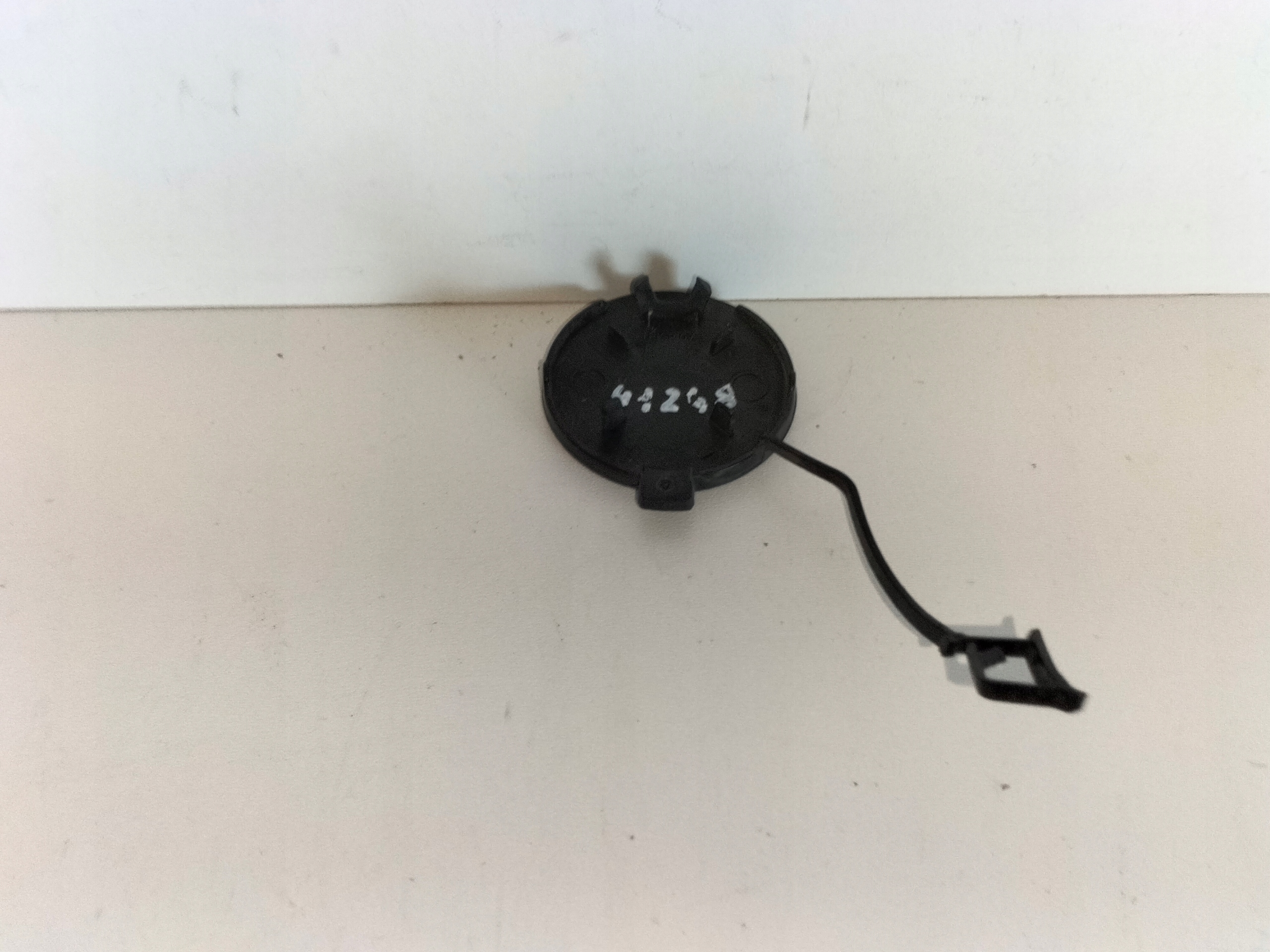 towing hook cap of a bumper front left VW TOUAREG III 18