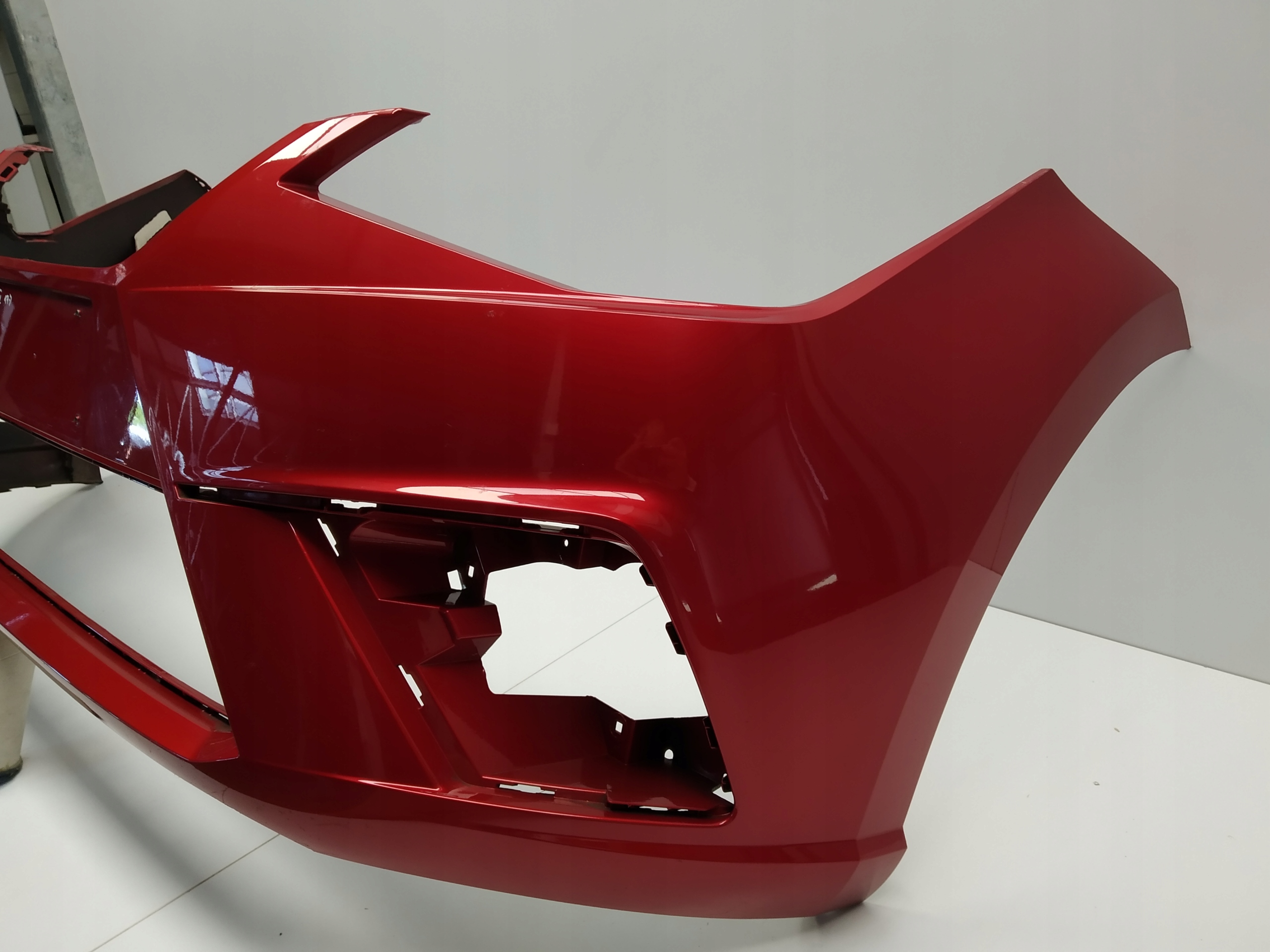 2017r + Seat Ibiza V bumper front without Otworow original claret