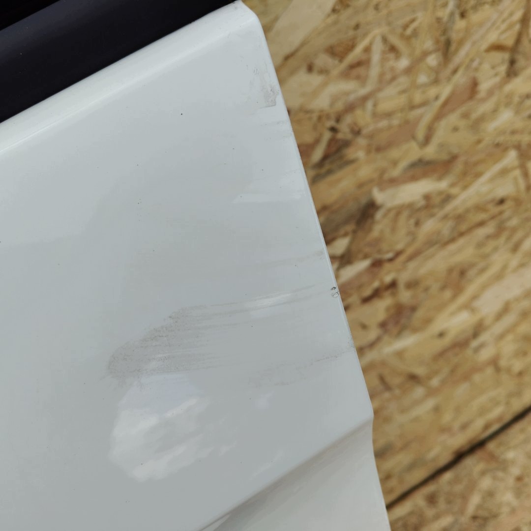 door front left AUDI A1 8X4831051G colour CANDY WHITE LB9A 5D