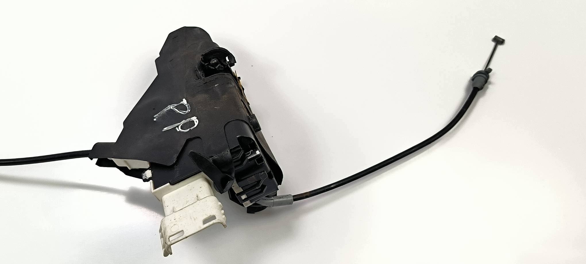 lock door right front EU 45387095 CITROEN C4 and