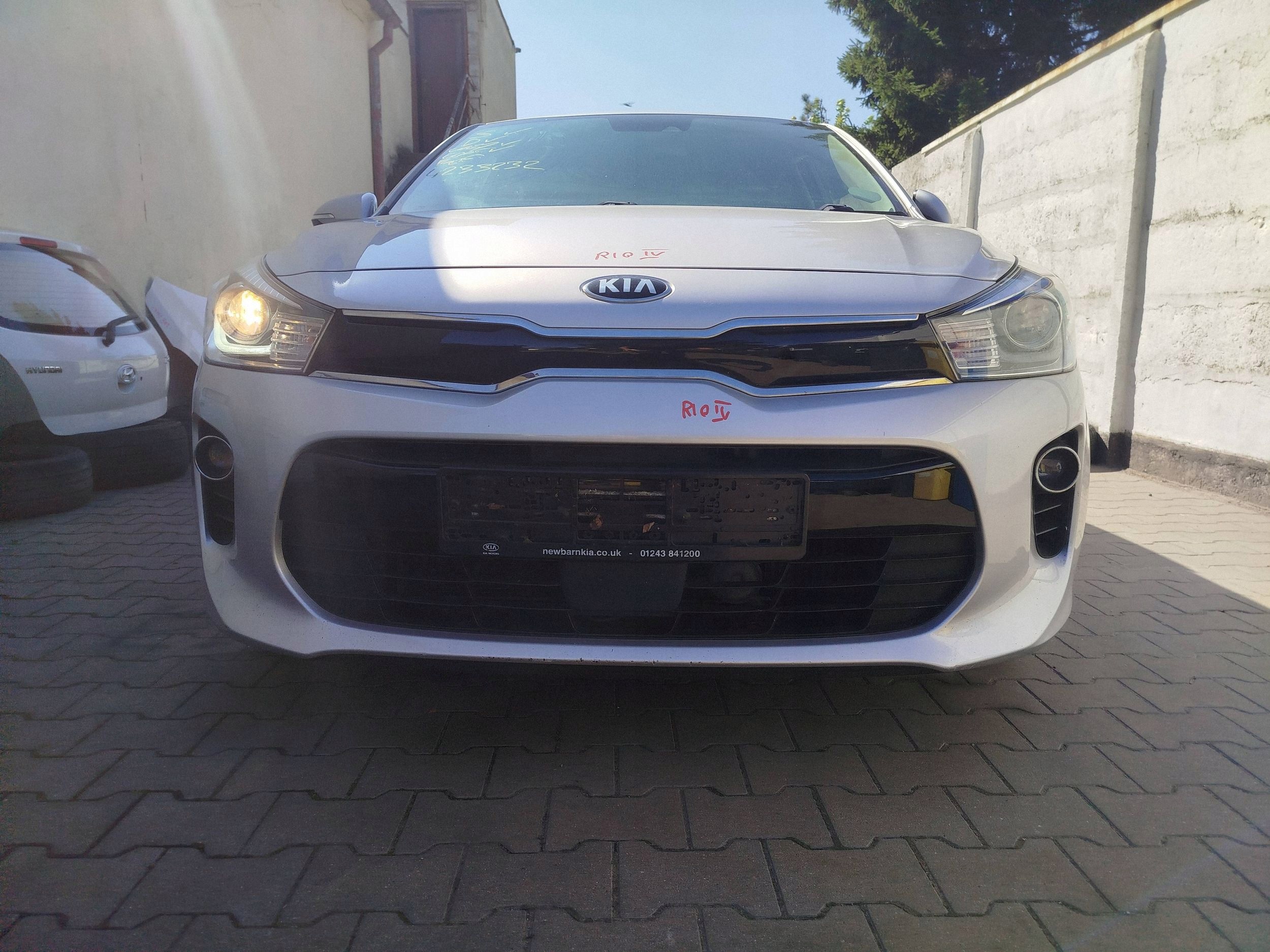 KIA RIO IV bonnet front 2017