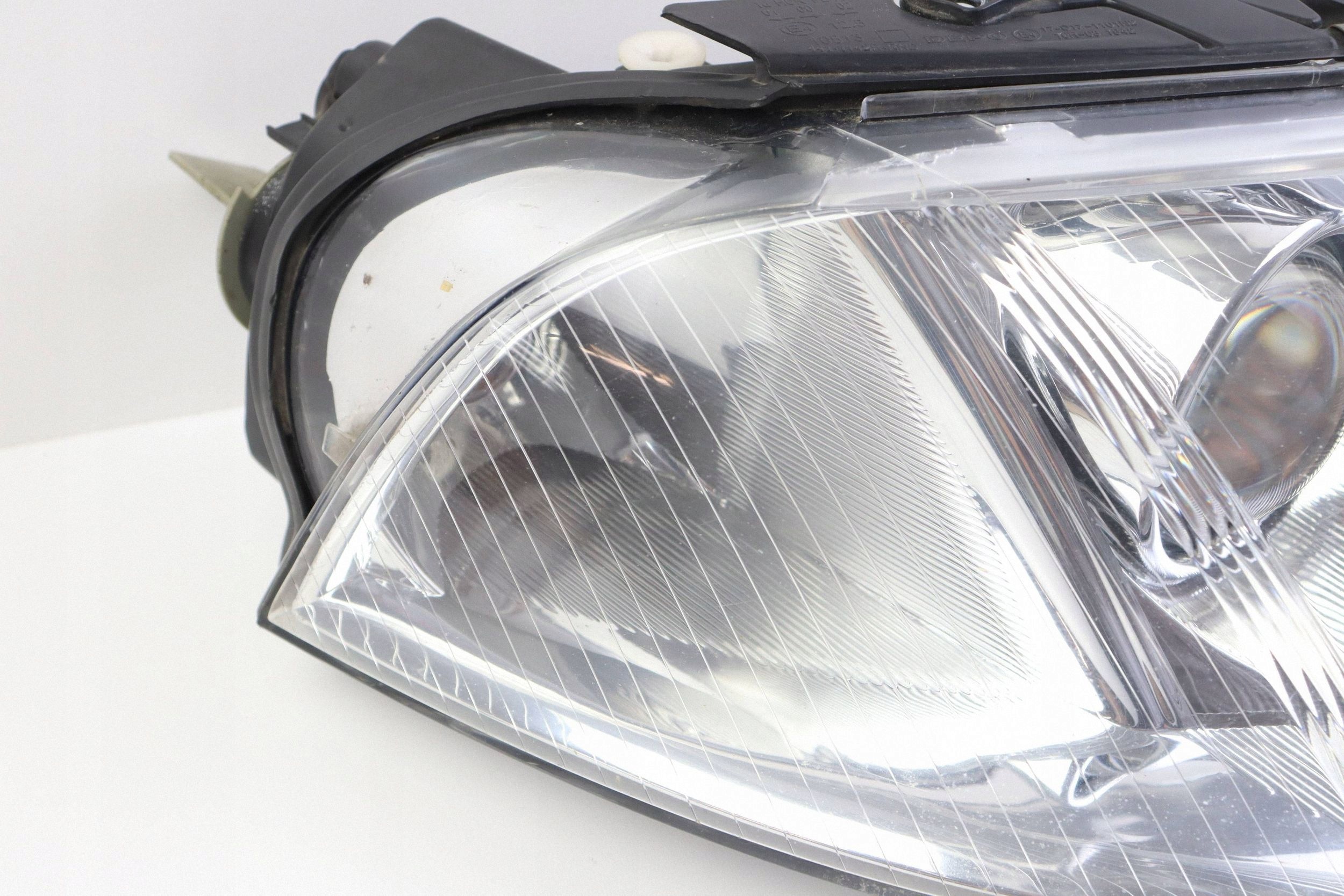 VW PASSAT B5 FL light front right front replacement EUROPA 4411180R