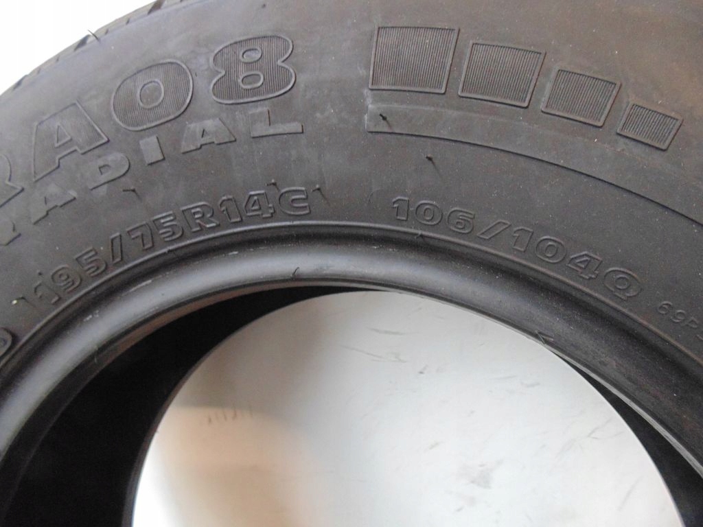 Opony Hankook RA08 195/75R14C 106/104Q Model Radial RA08