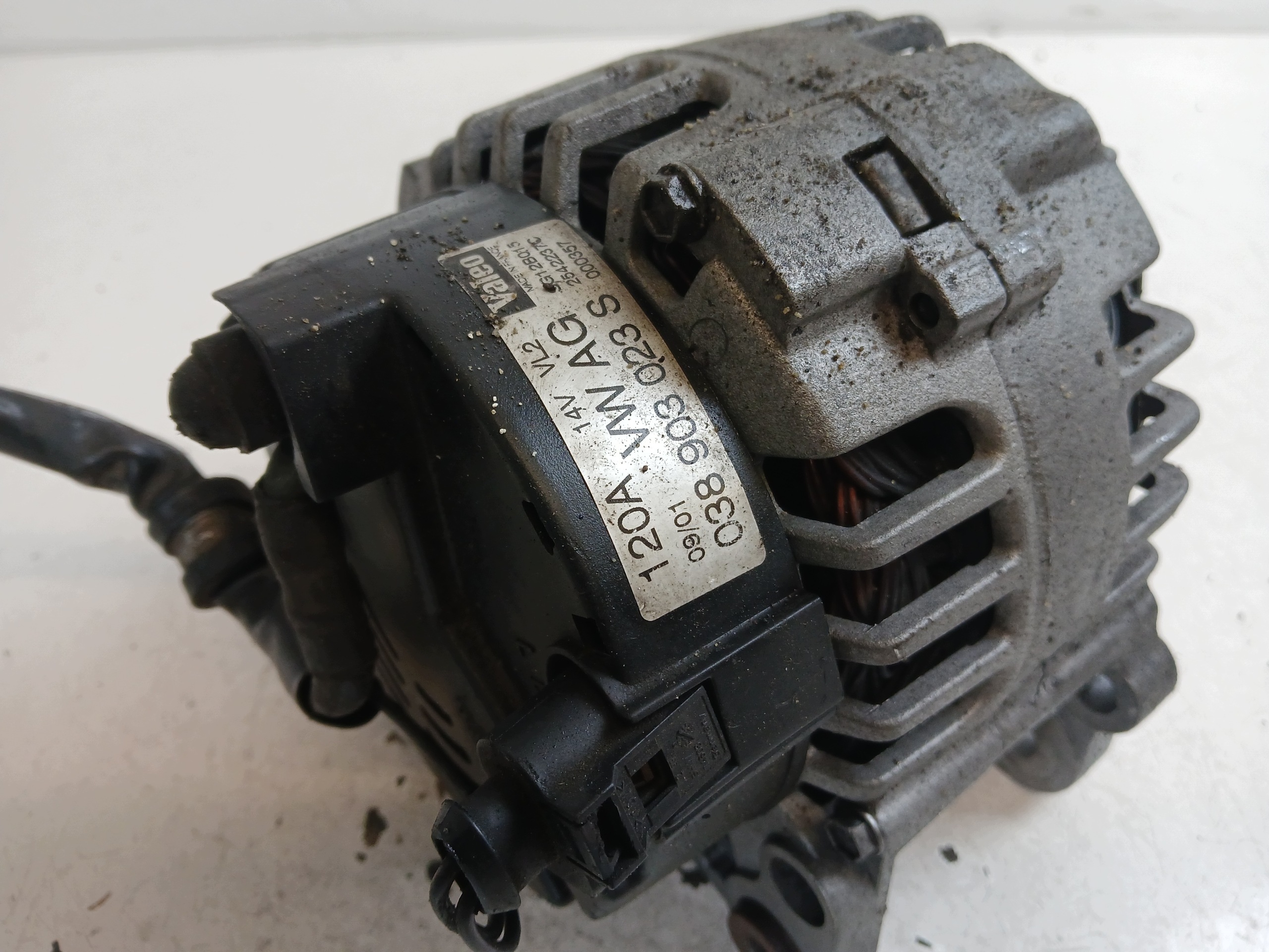 VW GOLF IV BORA LEON e A3 8L 1.9 TDI alternatore 038903023S 120A