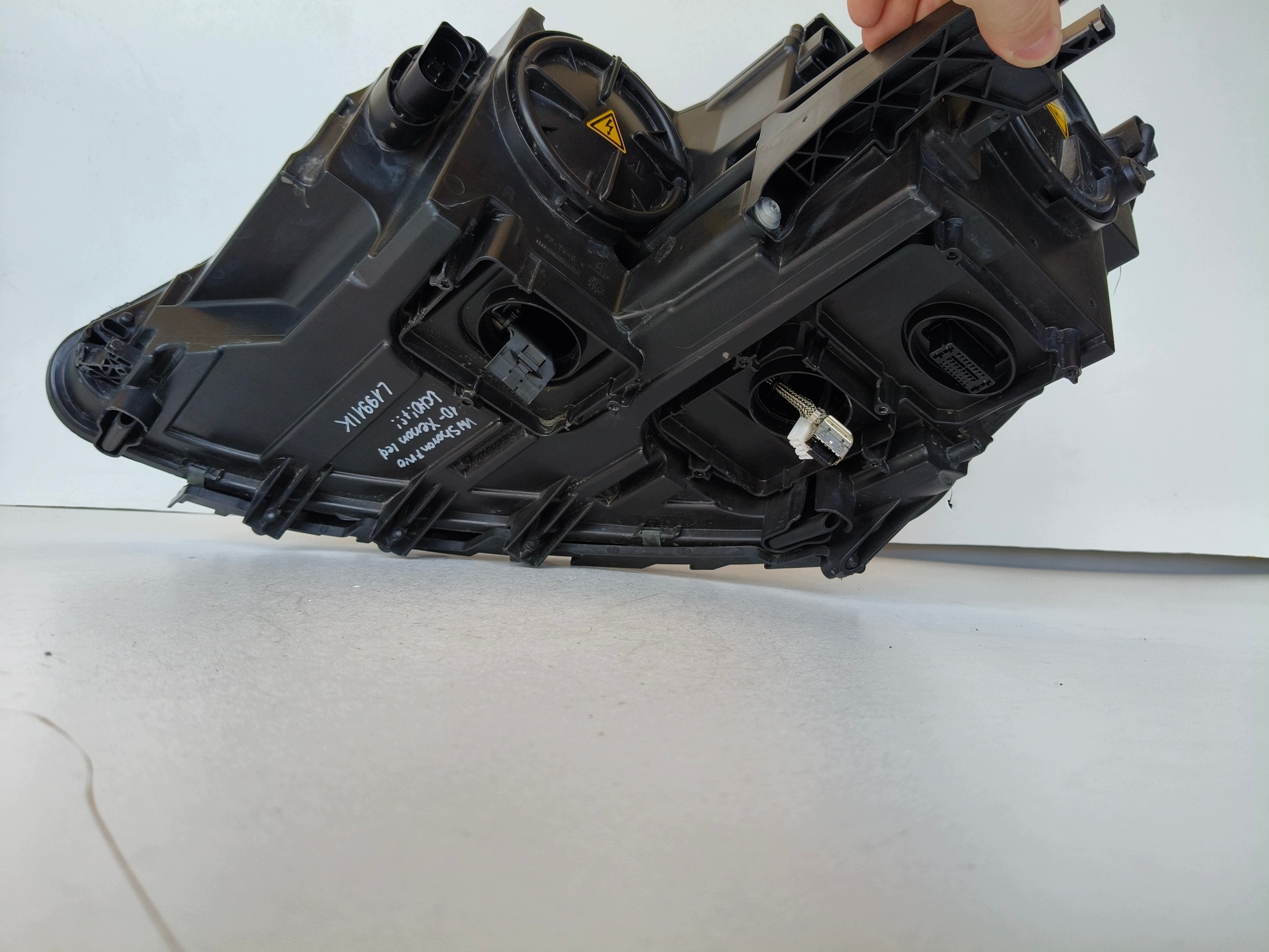 light right REFLEKTOR VW SHARAN 7N 7N0 10- XENON LED
