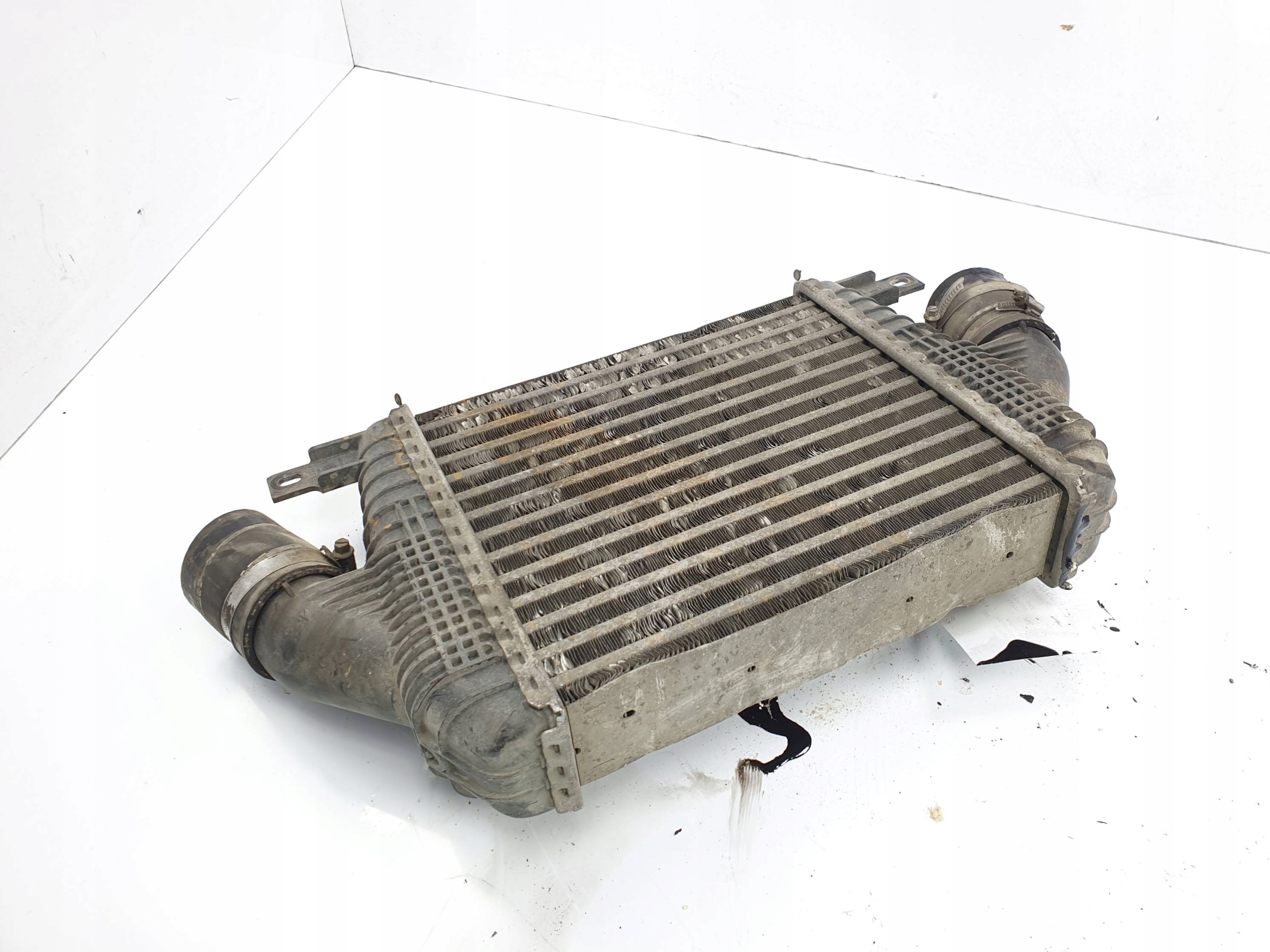Radiatore / Raffreddatore radiatore intercooler 2.5 RENAULT MAXITY