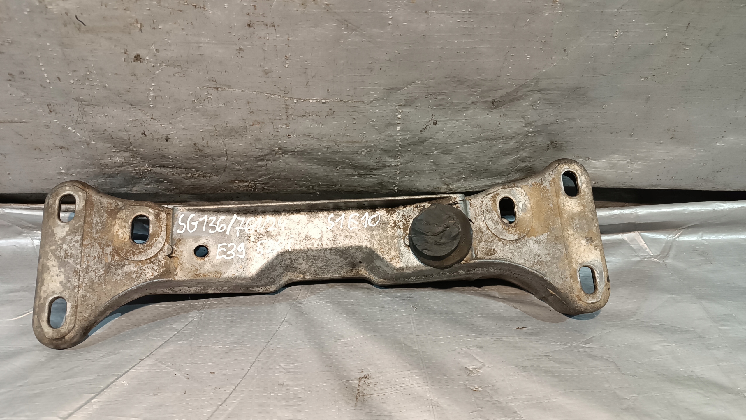 supporto Supporto cambio ingranaggi BMW E39 520i M52