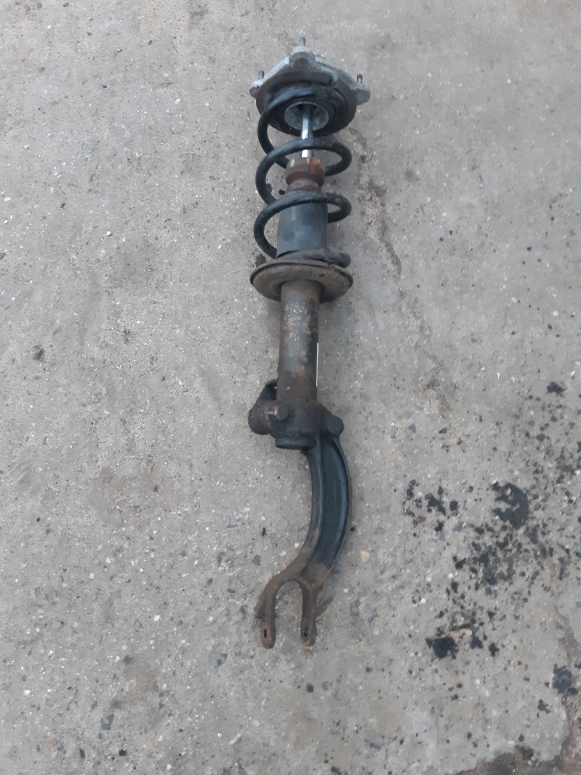AUDI A6 C7 shock absorber right front 4G0031C