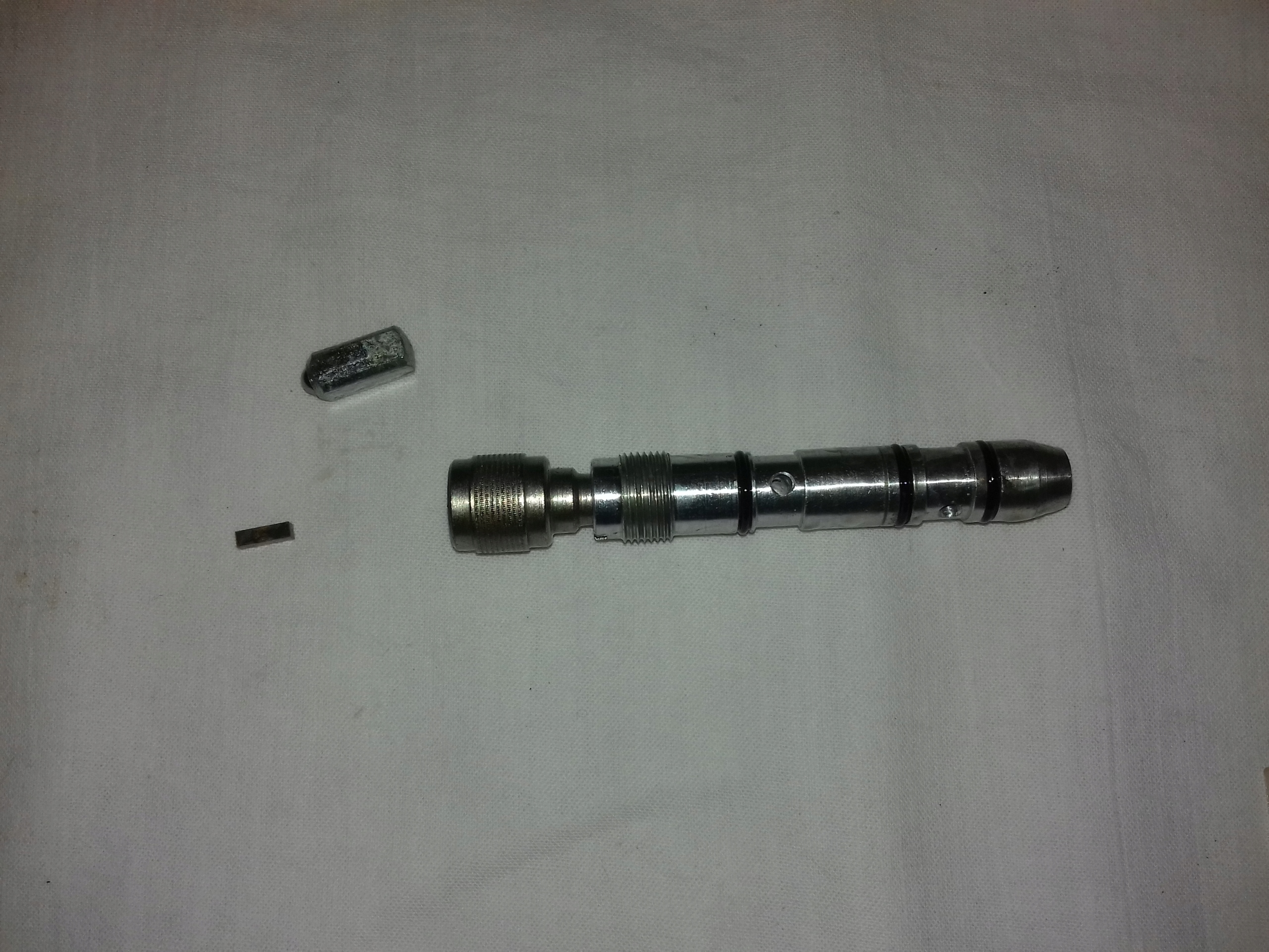 2.713250.9 - 3/2-ходовий клапан стисненого повітря