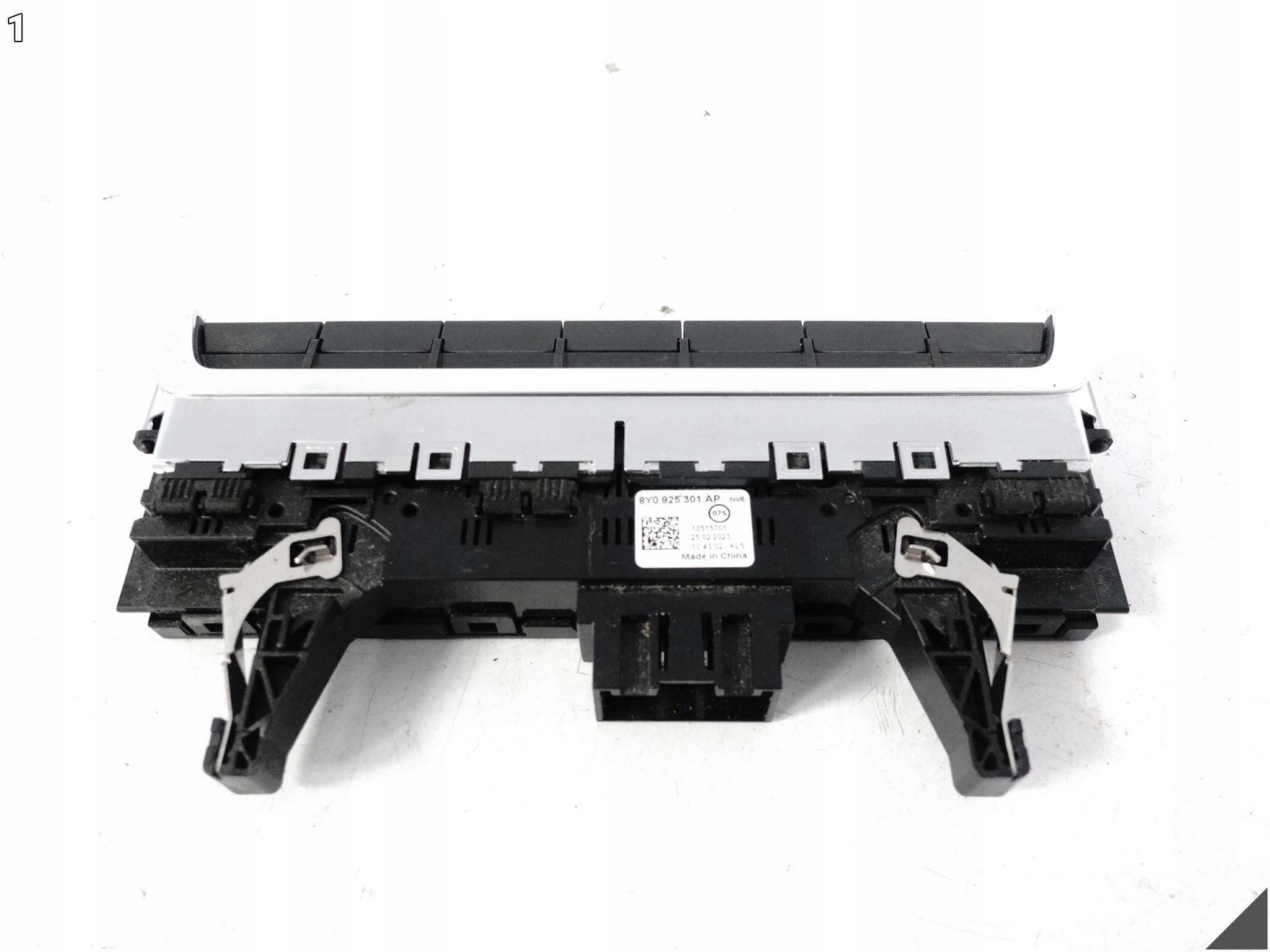 AUDI A3 S3 RS3 8Y0 20- control panel levers dashboard instrument panel