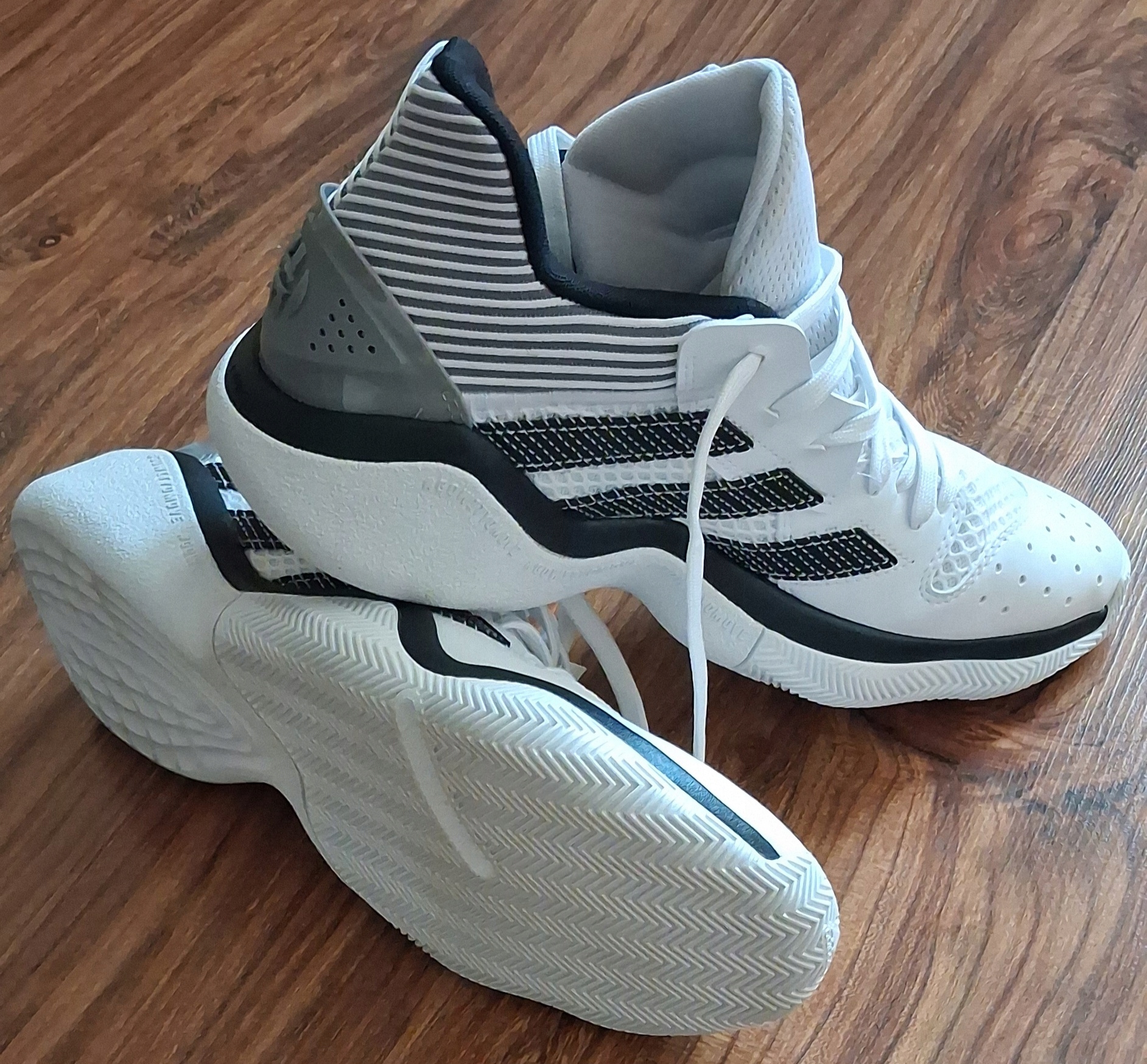Addidas Harden Stepback
