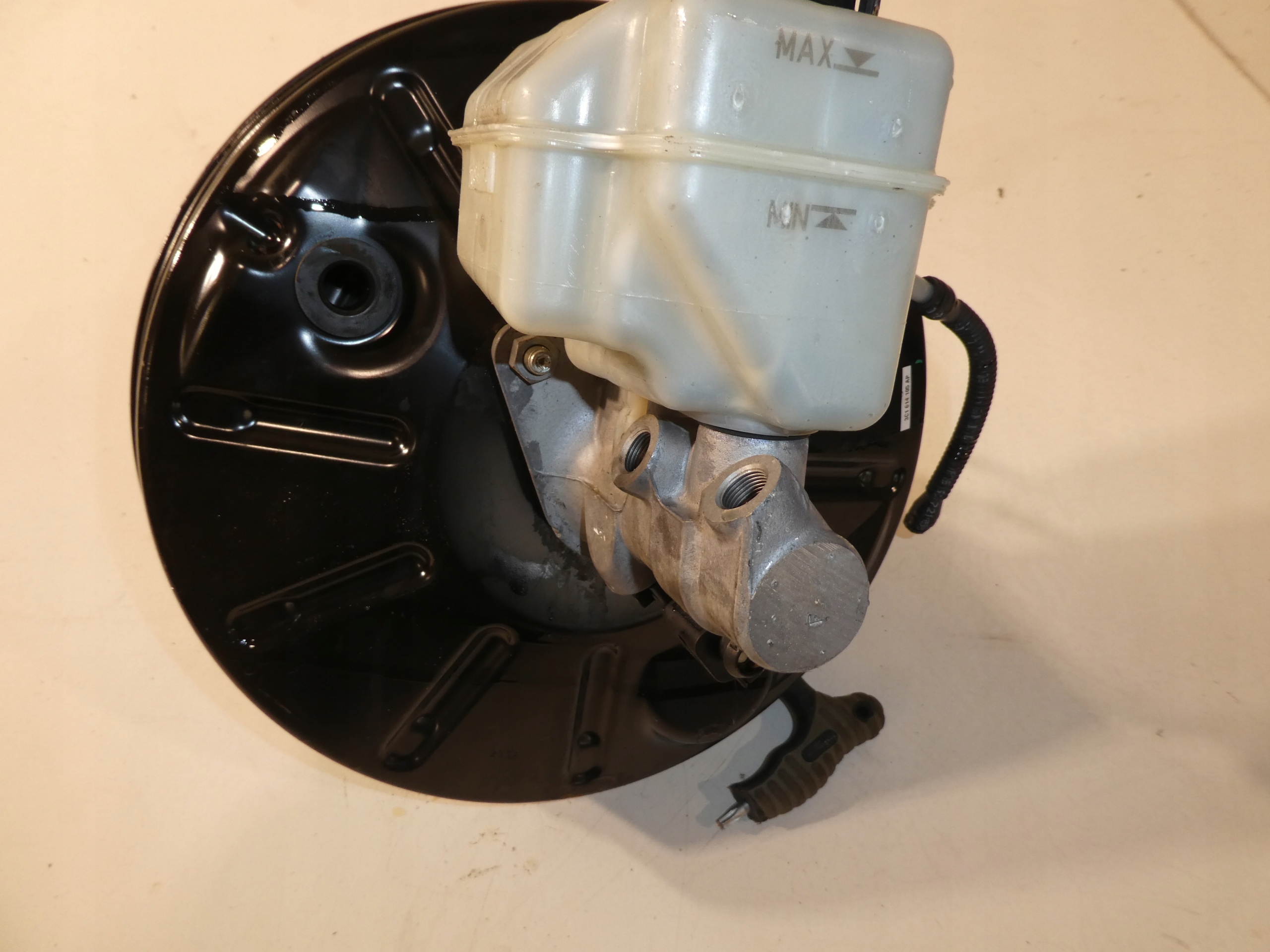 Servofreno servo VW PASSAT B7 CC 3C1614105AP