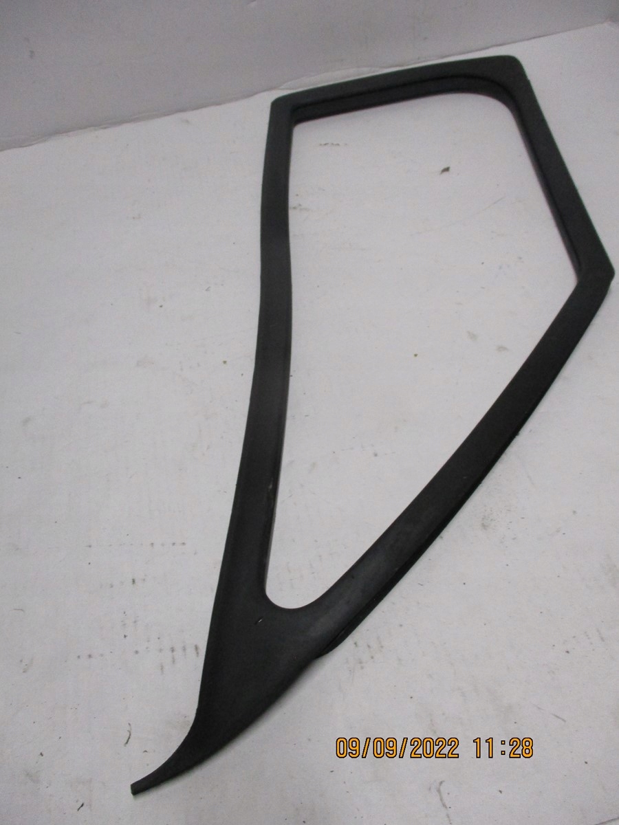 JOINT VITRES MERCEDES SPRINTER A9106710200