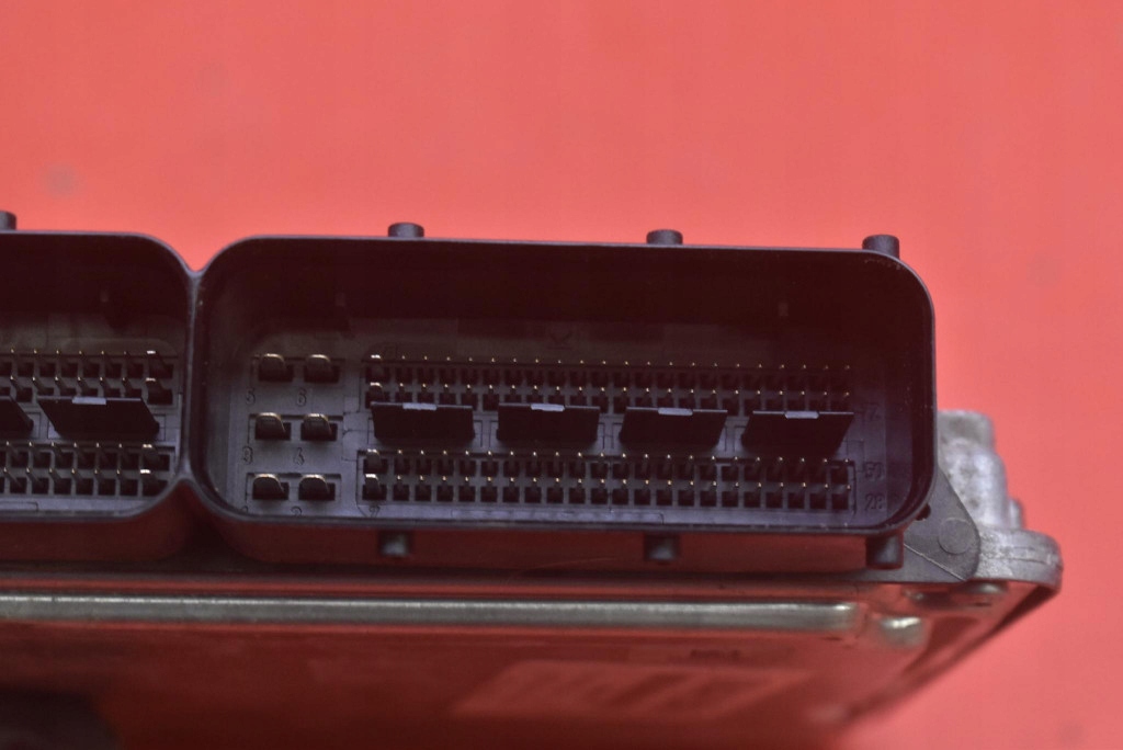 control unit computer of the engine 03G906016R VW GOLF 5 V plus 1.9 TDI 105 KM 03-09