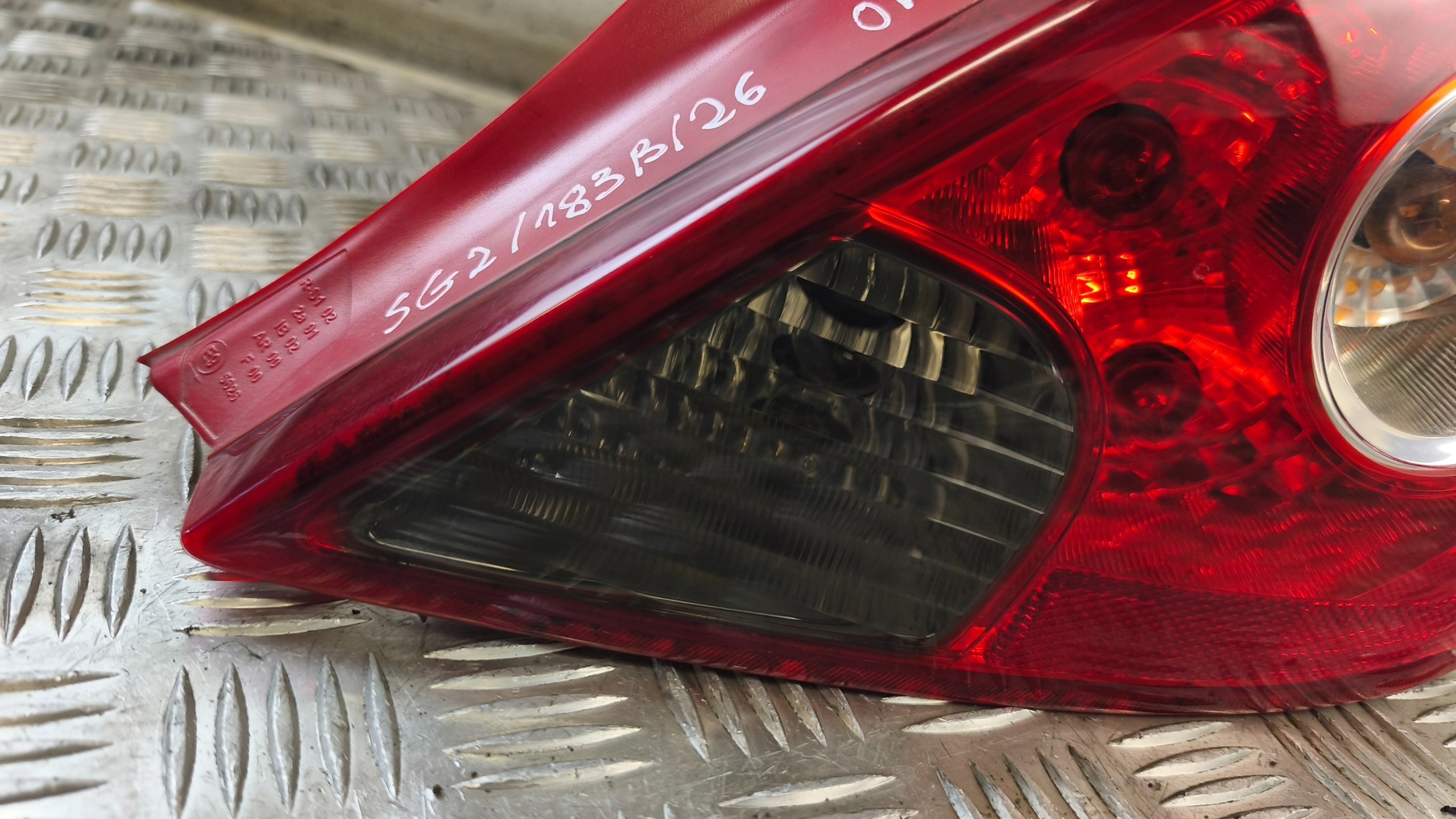 light right rear part OPEL CORSA D