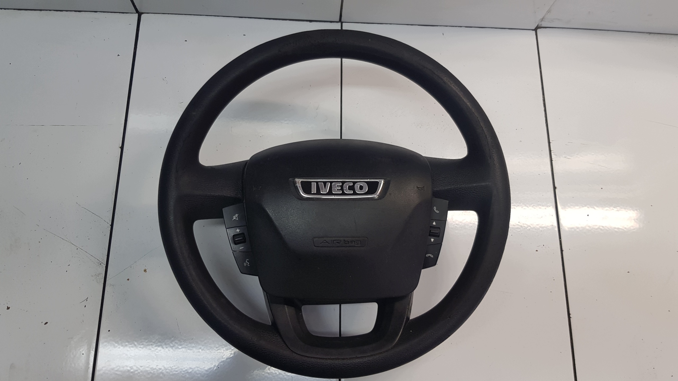 IVECO DAILY 2015 lenkrad MULTIFUNKCJA AIRBAC 05801561543