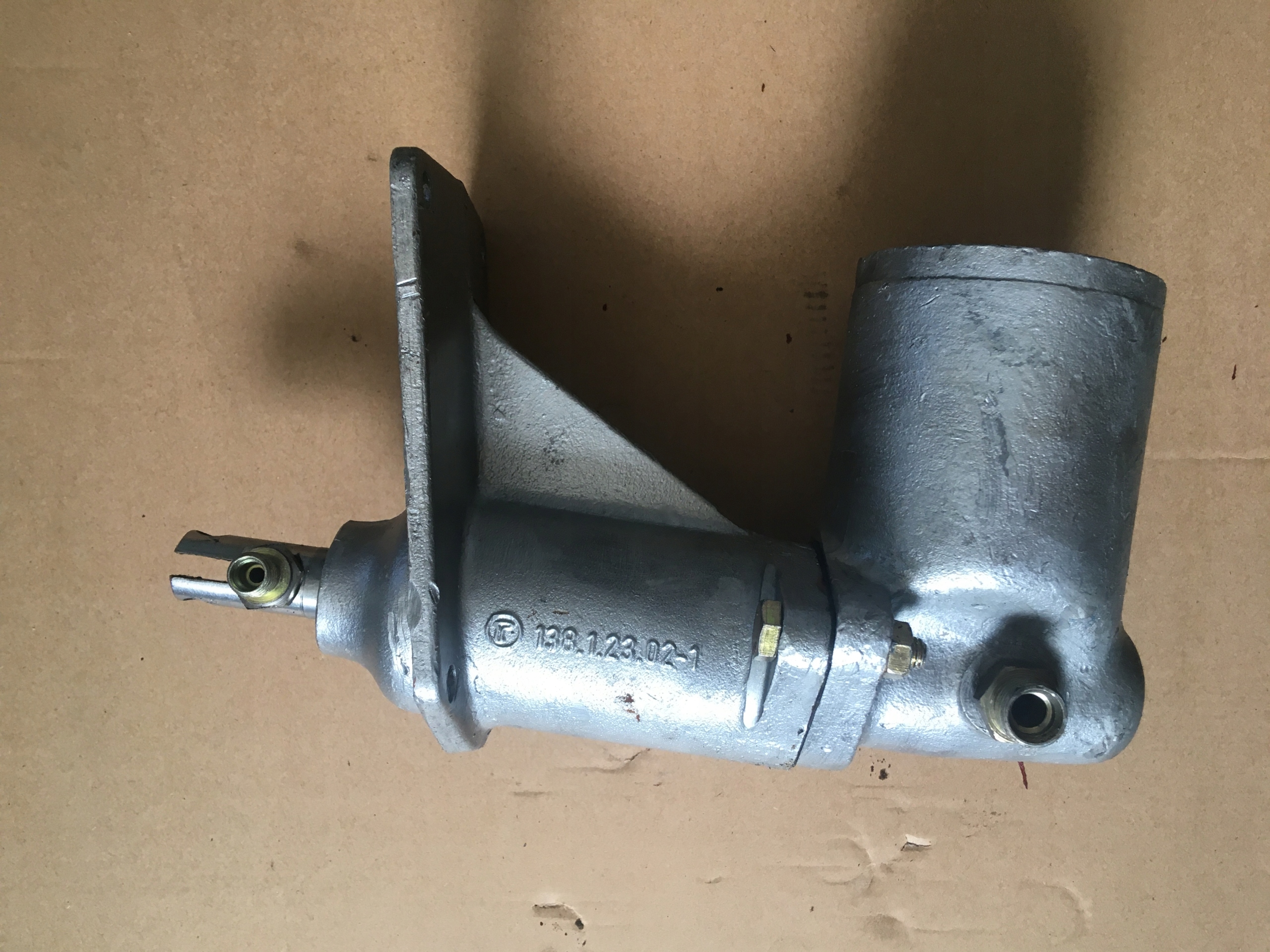 Pompa sprzegla TATRA T148 REGENEROWANA