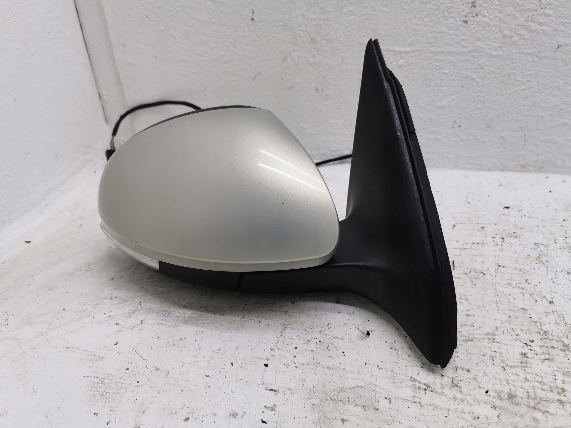 mirror right VW TIGUAN and LIFT 6 PIN LR7L UK