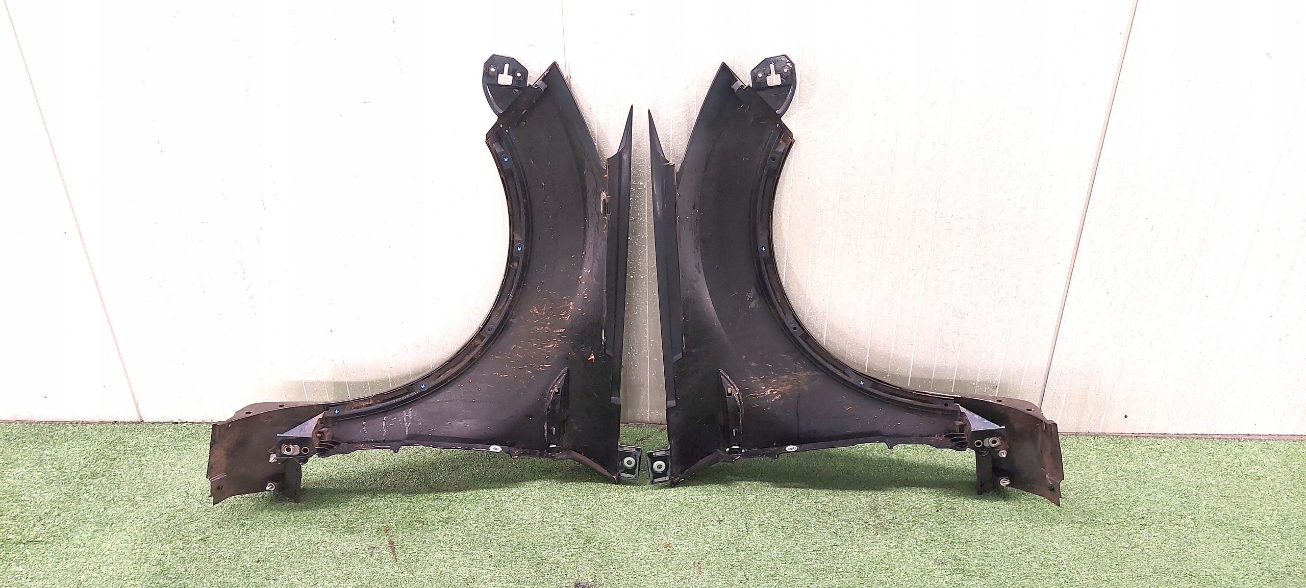 fender left front FORD KUGA MK1 08-12 LAK: E0 EO
