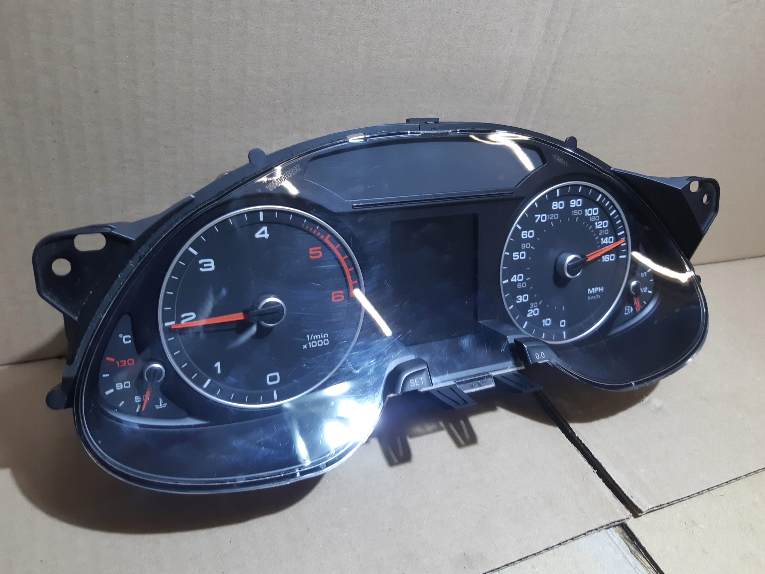 AUDI A4 B8 LIFT dials dials UK 8K0920982B