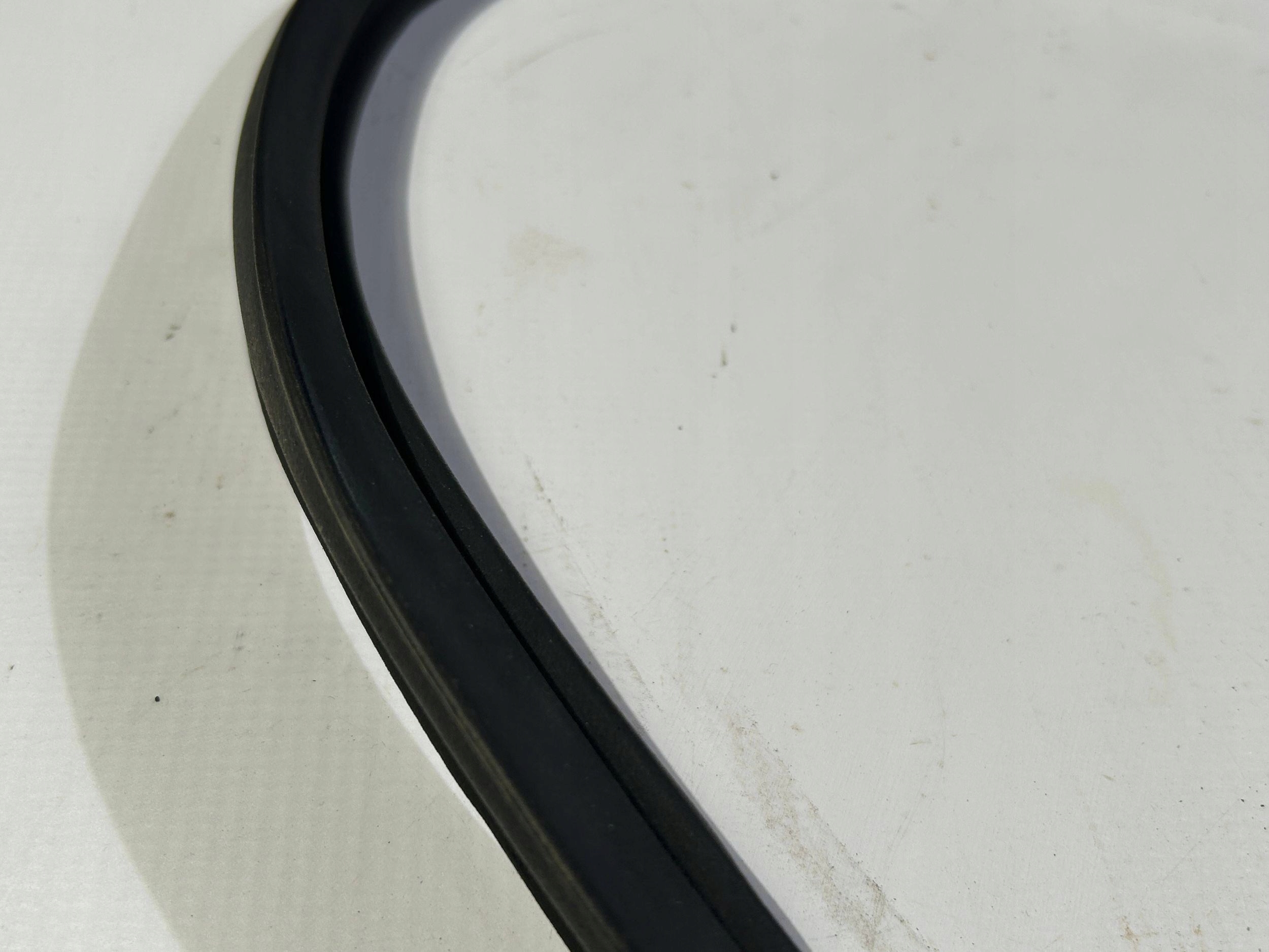 gasket rubber bonnet boot rear part rear Subaru WRX VB 2022r