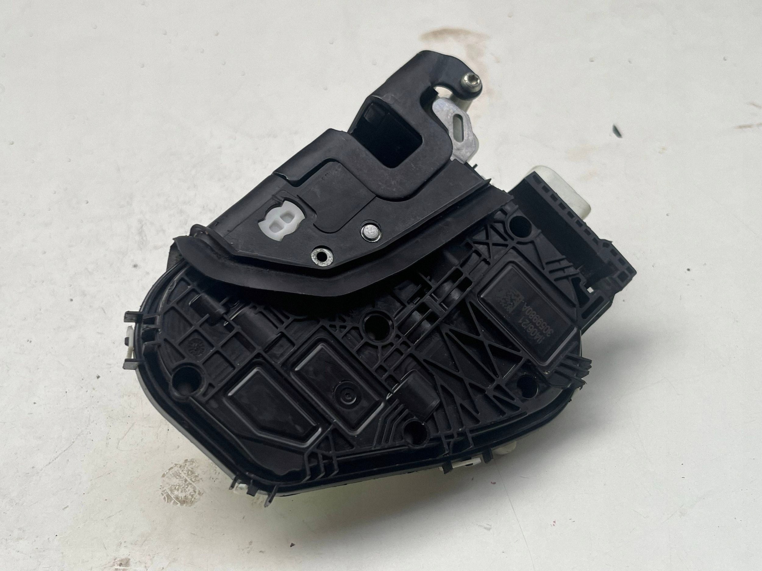 AUDI A6 C8 lock door right rear part 4G0839016M @M