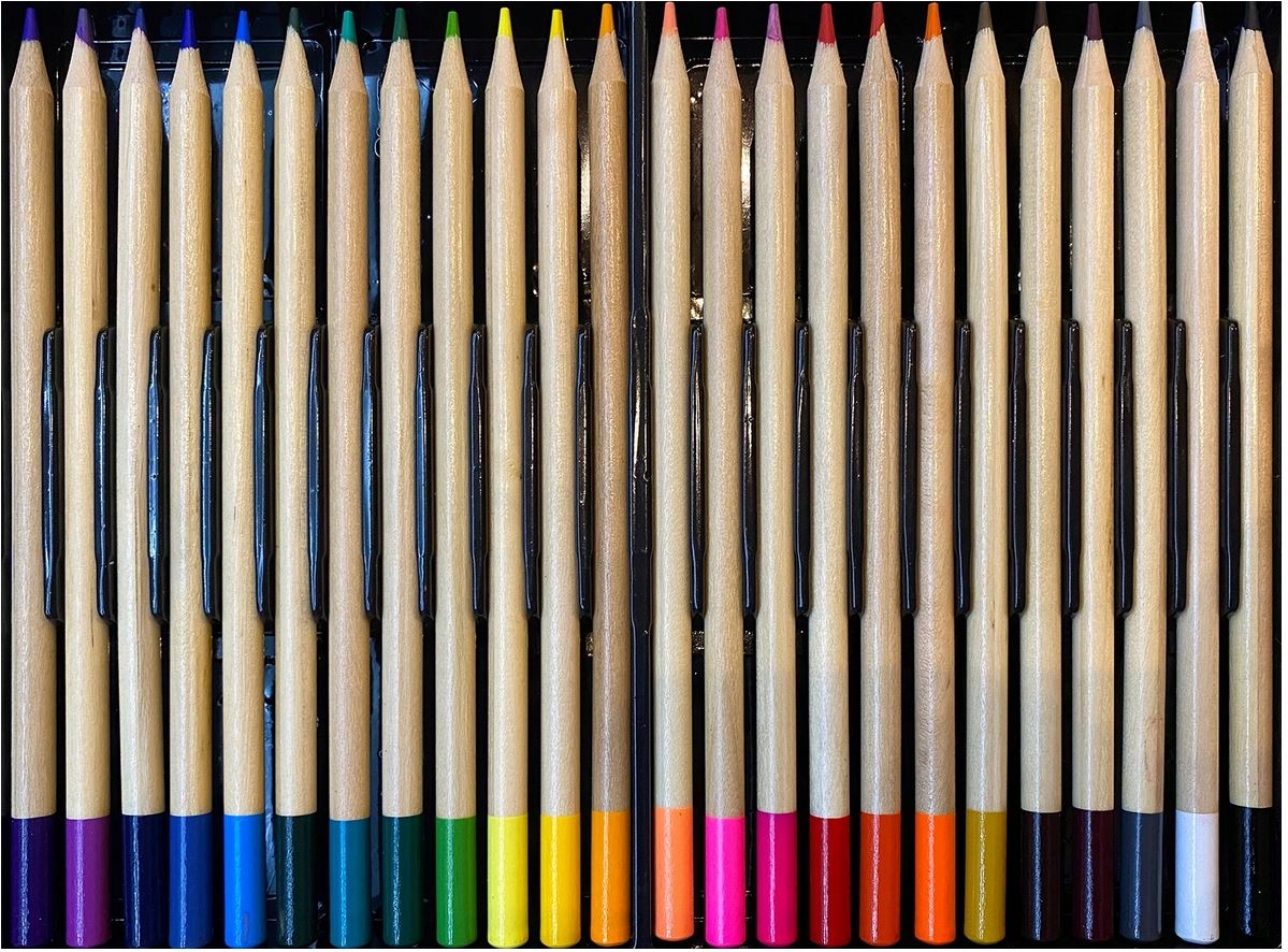 KREDKI ZESTAW ARTYSTYCZNY 258 EL WALIZKA Wysokość produktu 48 cm