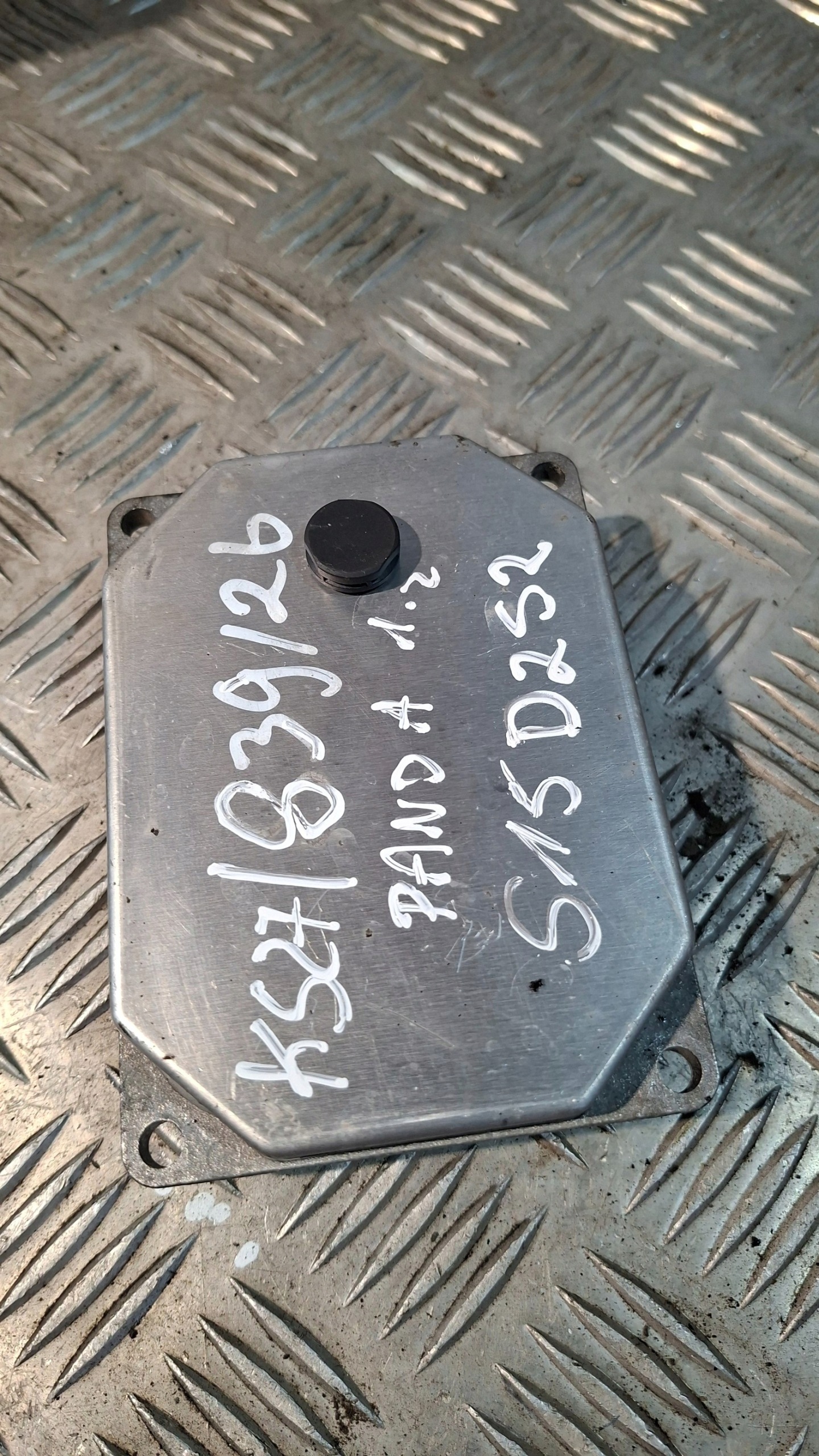 control unit of the engine FIAT PANDA II 1.2