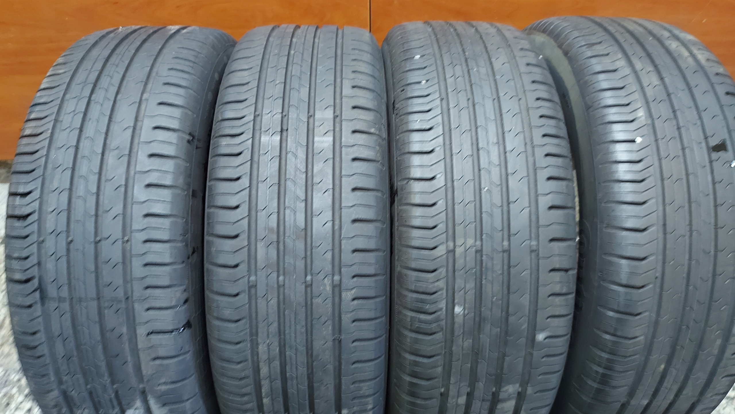CONTINENTAL CONTIECOCONTACT 5 215/60R17 tyres summer 7mm