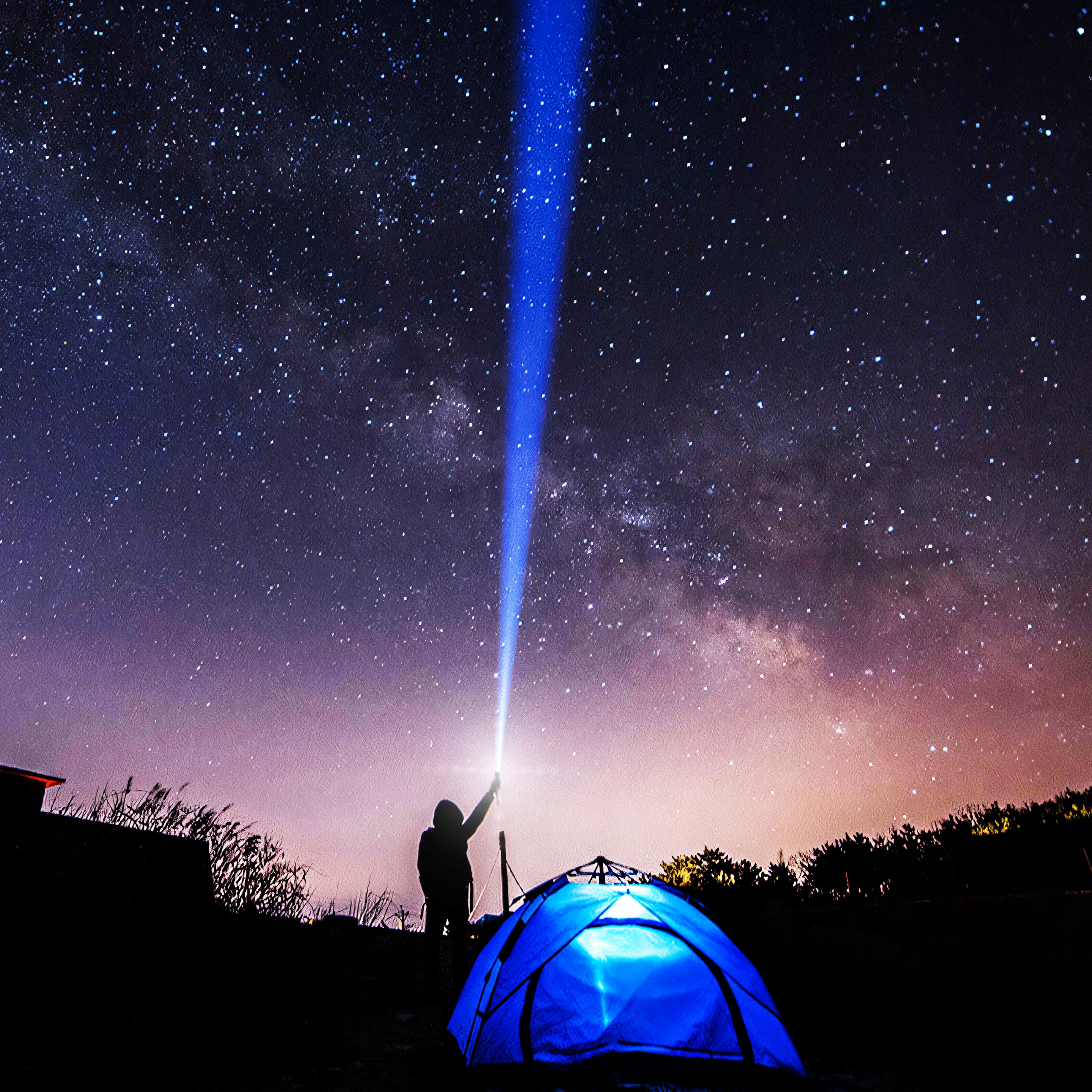 LATARKA TAKTYCZNA WOJSKOWA MOCNA LED ZOOM SZPERACZ Źródło światła LED
