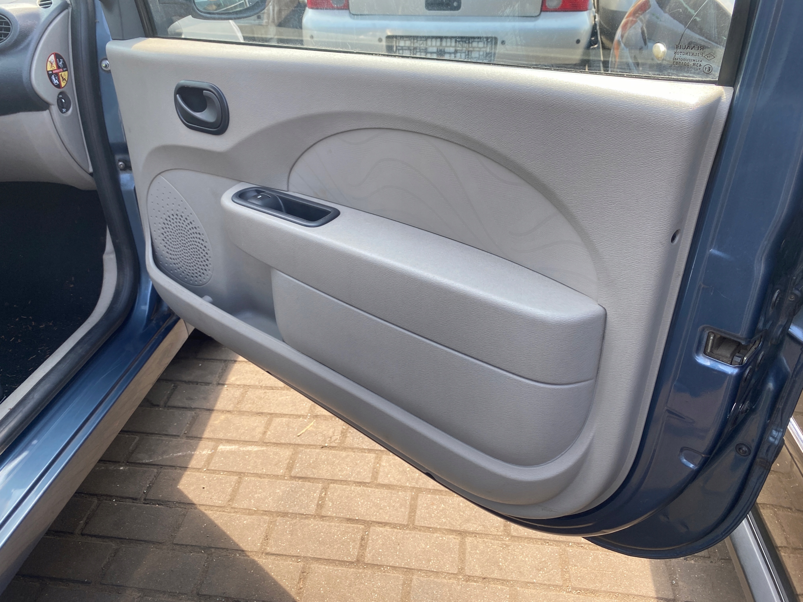 upholstery right side side right front Renault Twingo 2 II 07-14