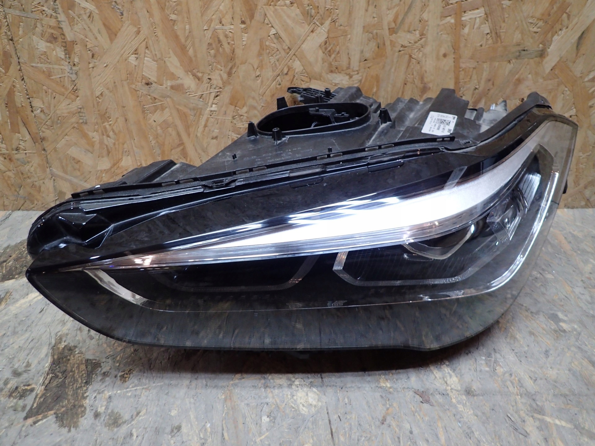 LAMPA LEWA LEWY FULL LED BMW X1 F48 LIFT LCI 19 63115A01171 LAMPA LEWA