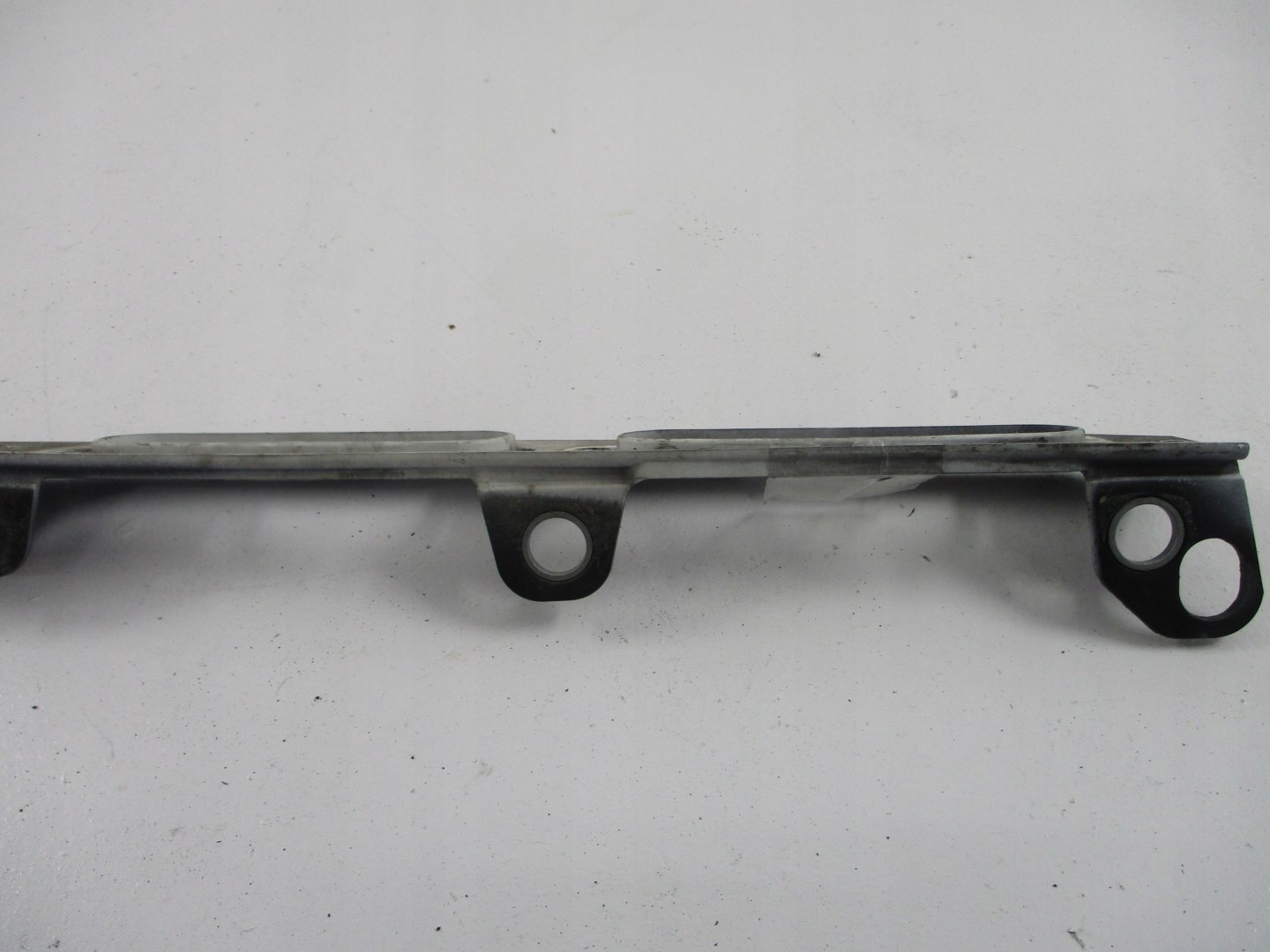 support RANGE ROVER SPORT CPLA-16151-AB left