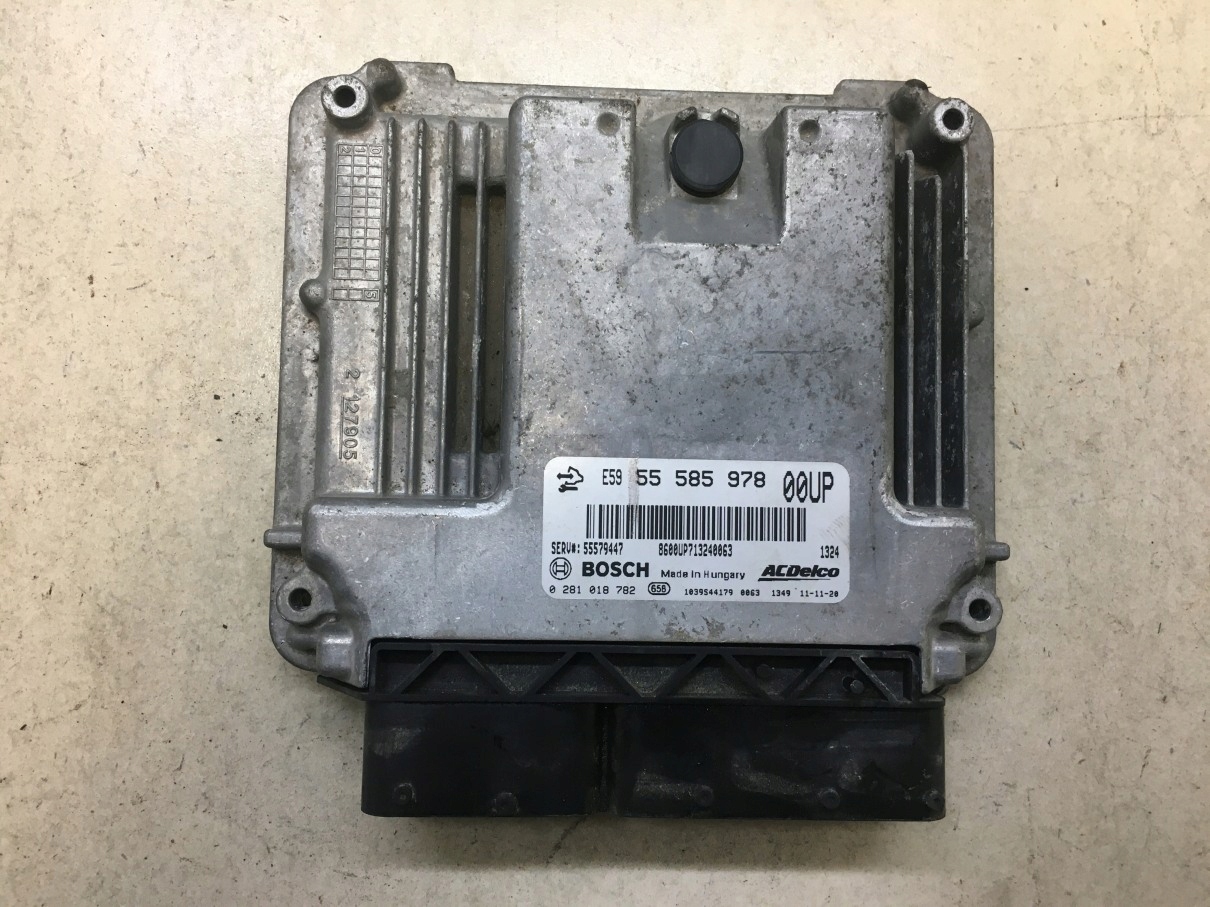 control unit of the engine CORSA D 1.3 CDTI 0281018782