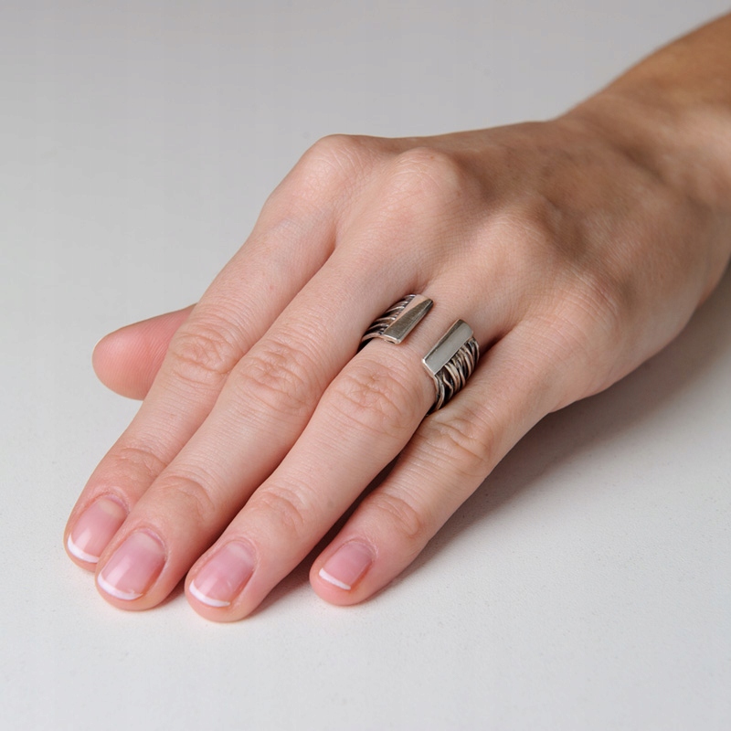 Srebrny pierścionek - pajęcza sieć/1,5 cm EAN (GTIN) 5904139960721