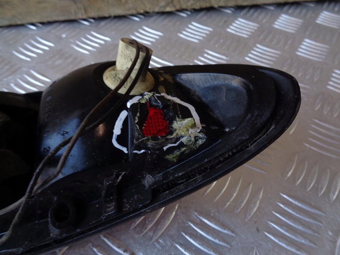 фонарь левый Chevrolet Camaro 4 IV 92-