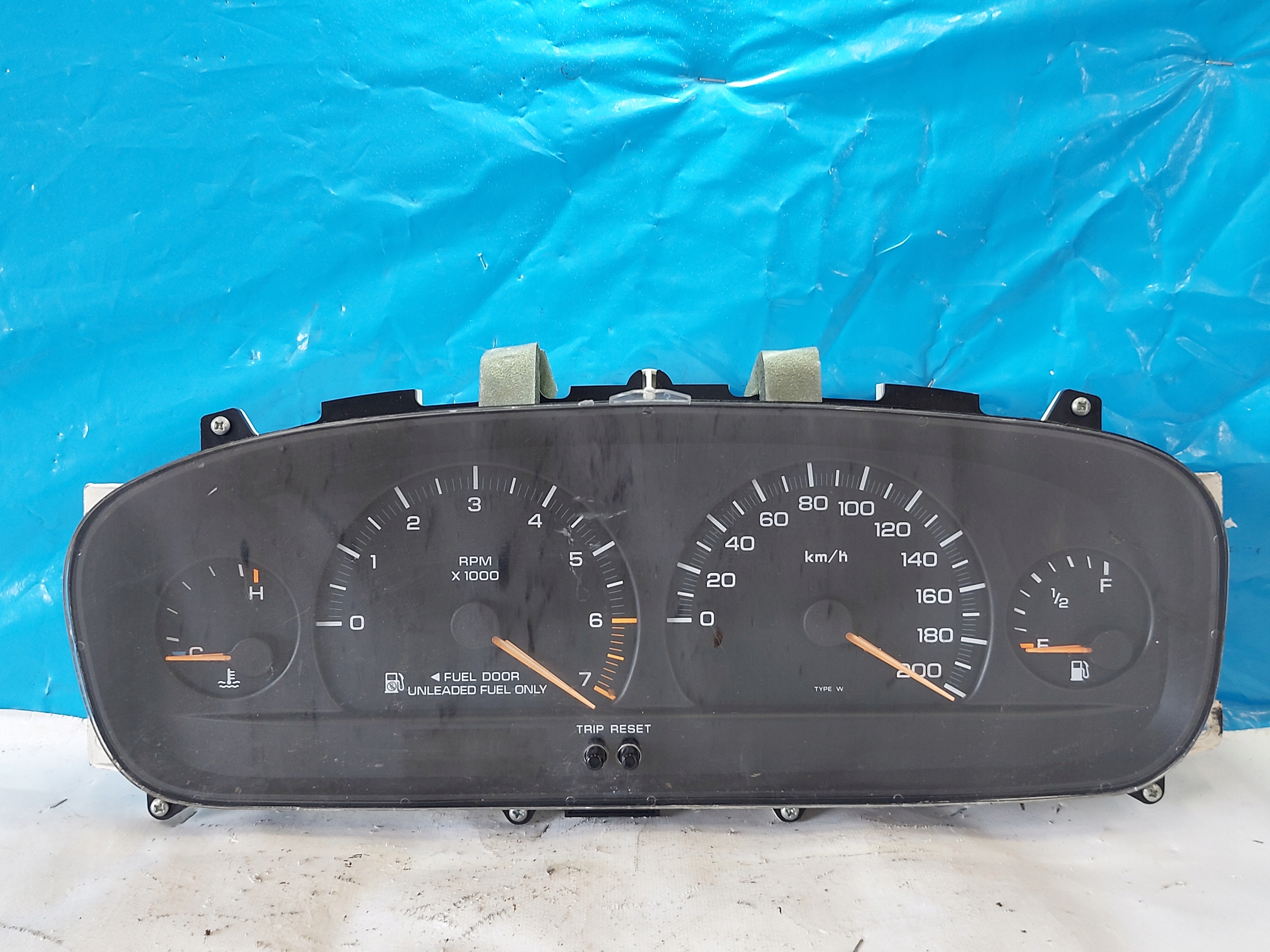 dials clock CHRYSLER VOYAGER II 2.4 B TN2574101204