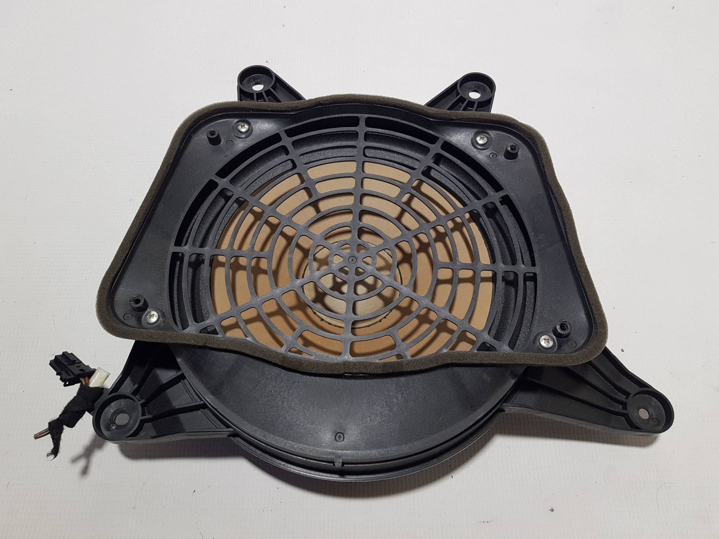 speaker SUBWOOFER AUDI A8 D4 4H0035412A