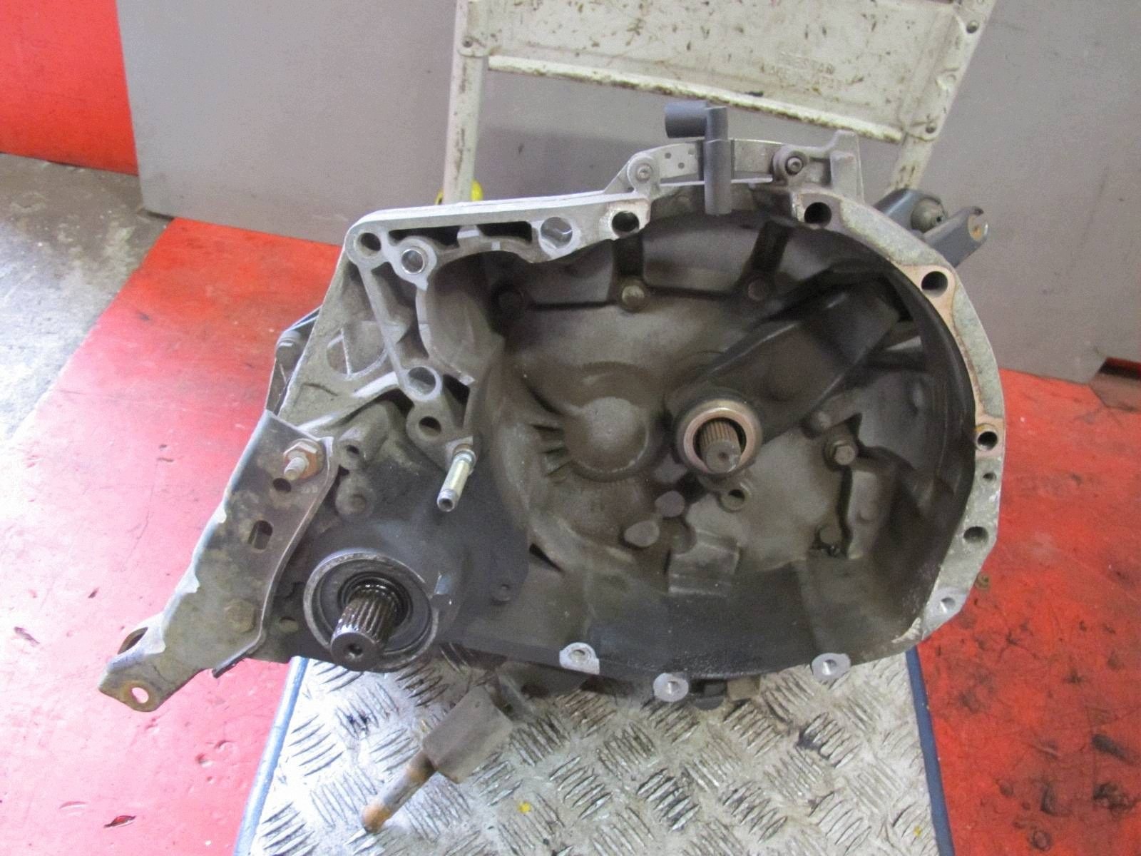 RENAULT MEGANE e 1 1.6 16V K4M700 scatola cambio manuale JB3928