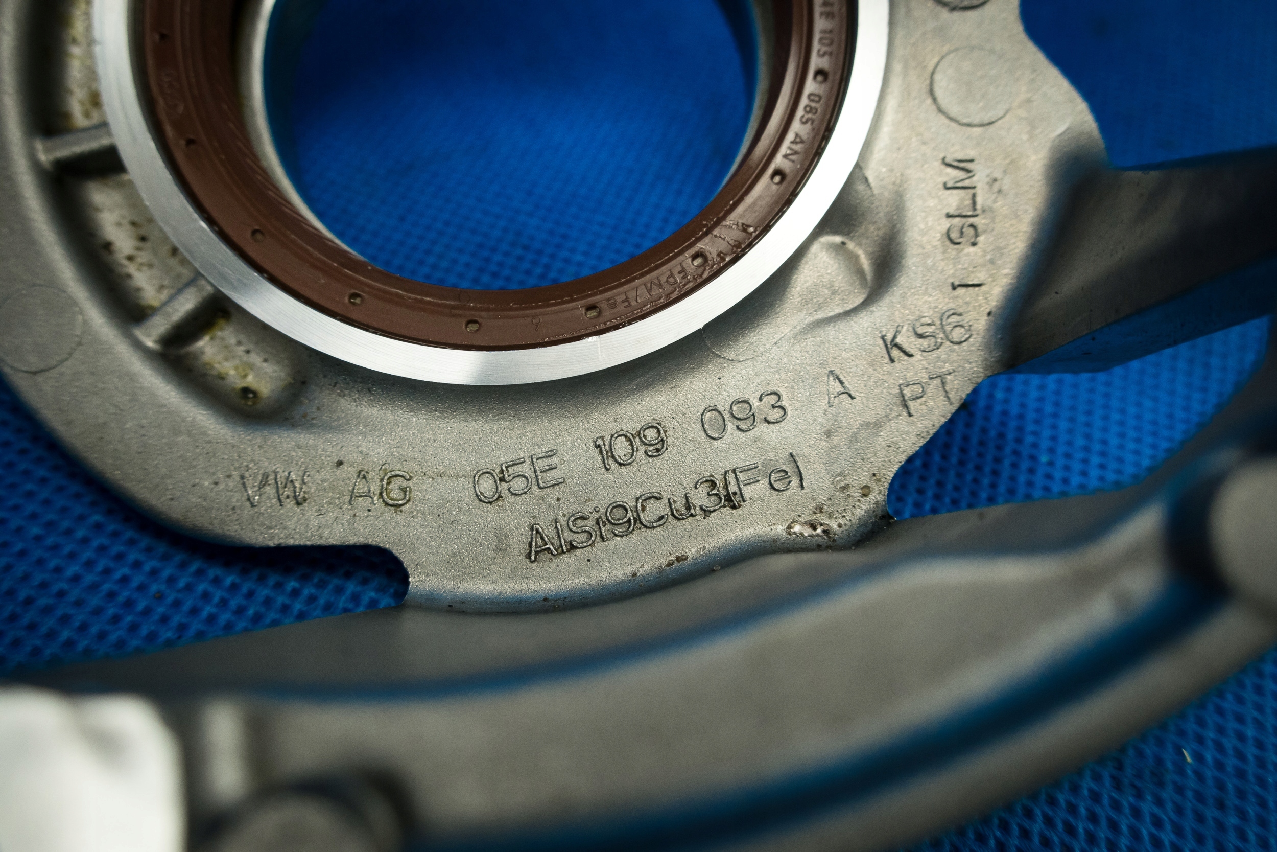 Blende Abdeckung des Zahnrads Arteon T-Roc 05E109093A 1.5TSI