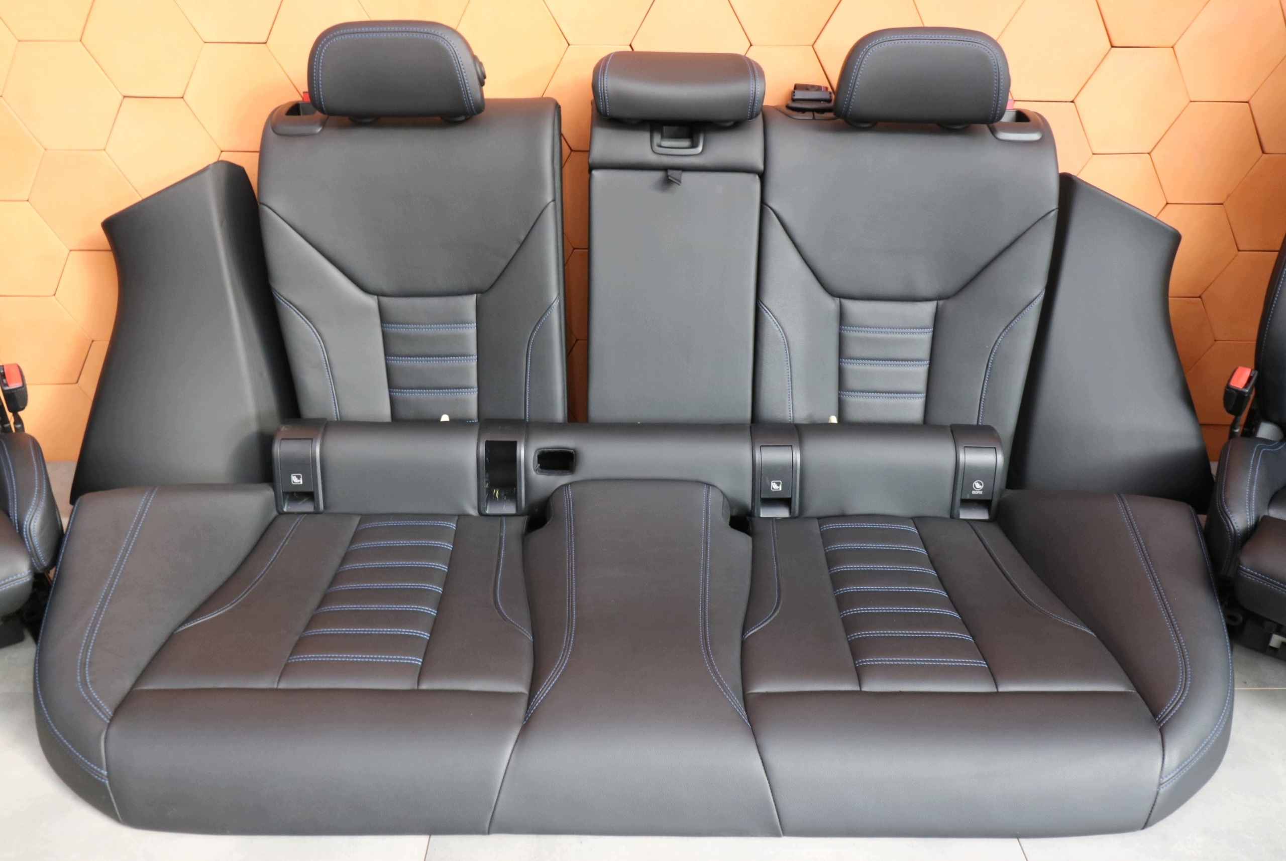 BMW 4' G26 inner seats m-packet heated PAMIEC H&K VERNASCA black,