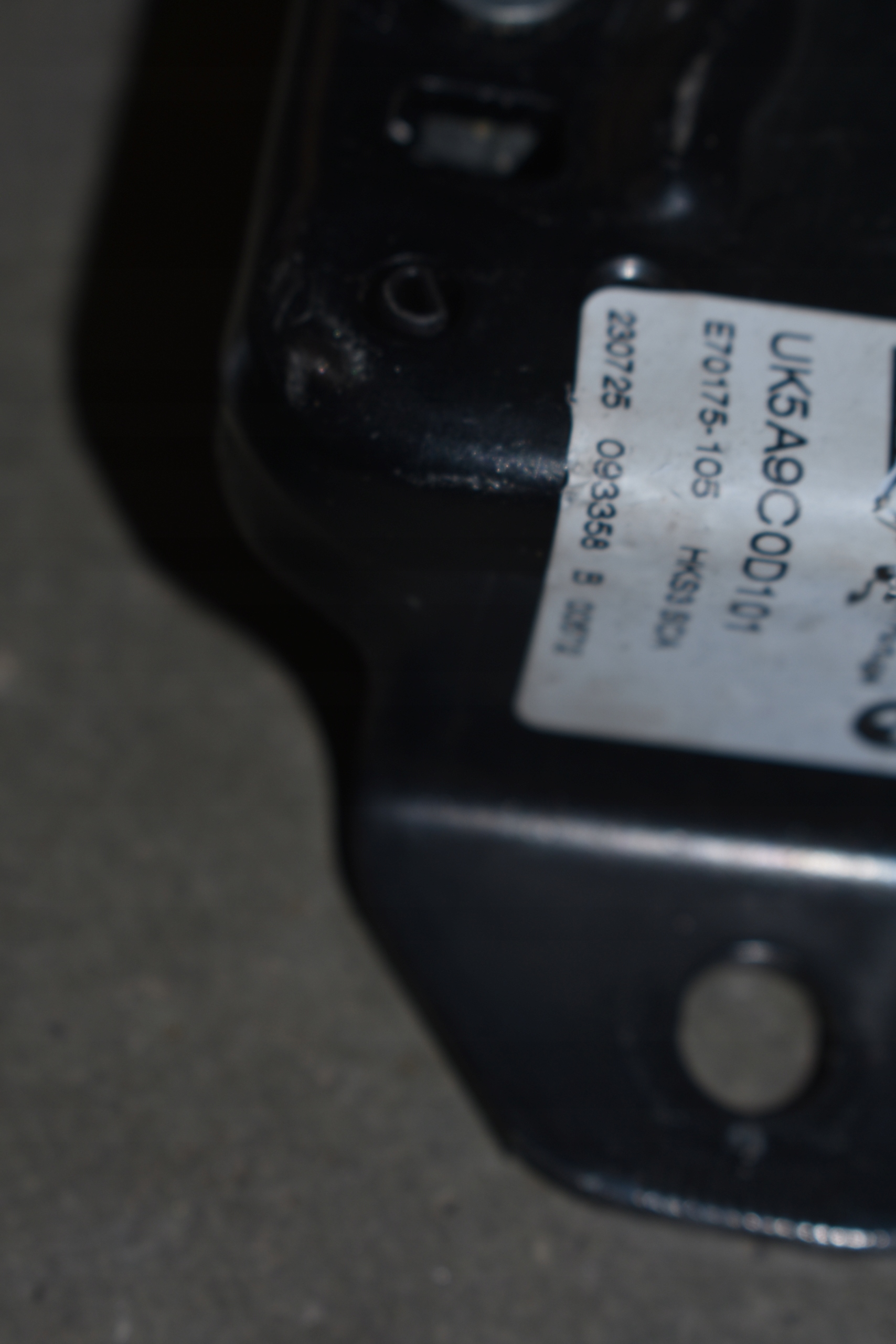 IDEALNY lock DOCIAG bonnet boot BMW G70 1