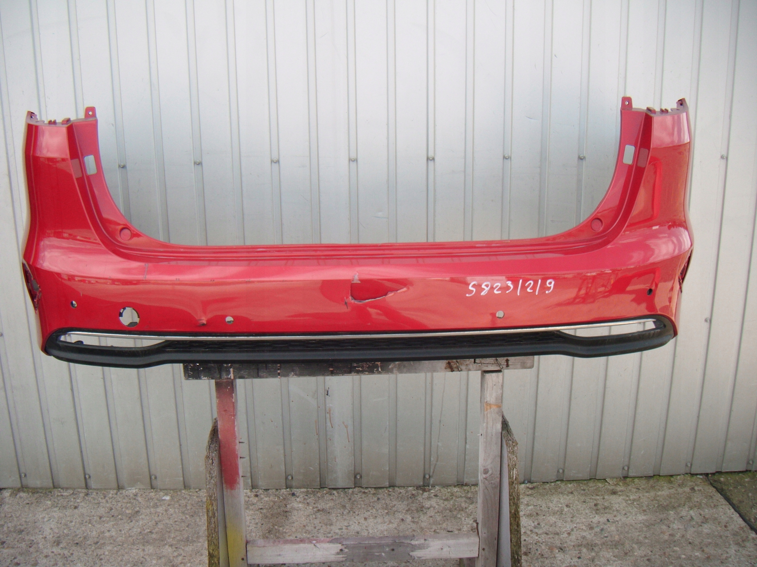 KIA CEED III 3 KOMBI ZDERZAK TYLNY J78866-11300