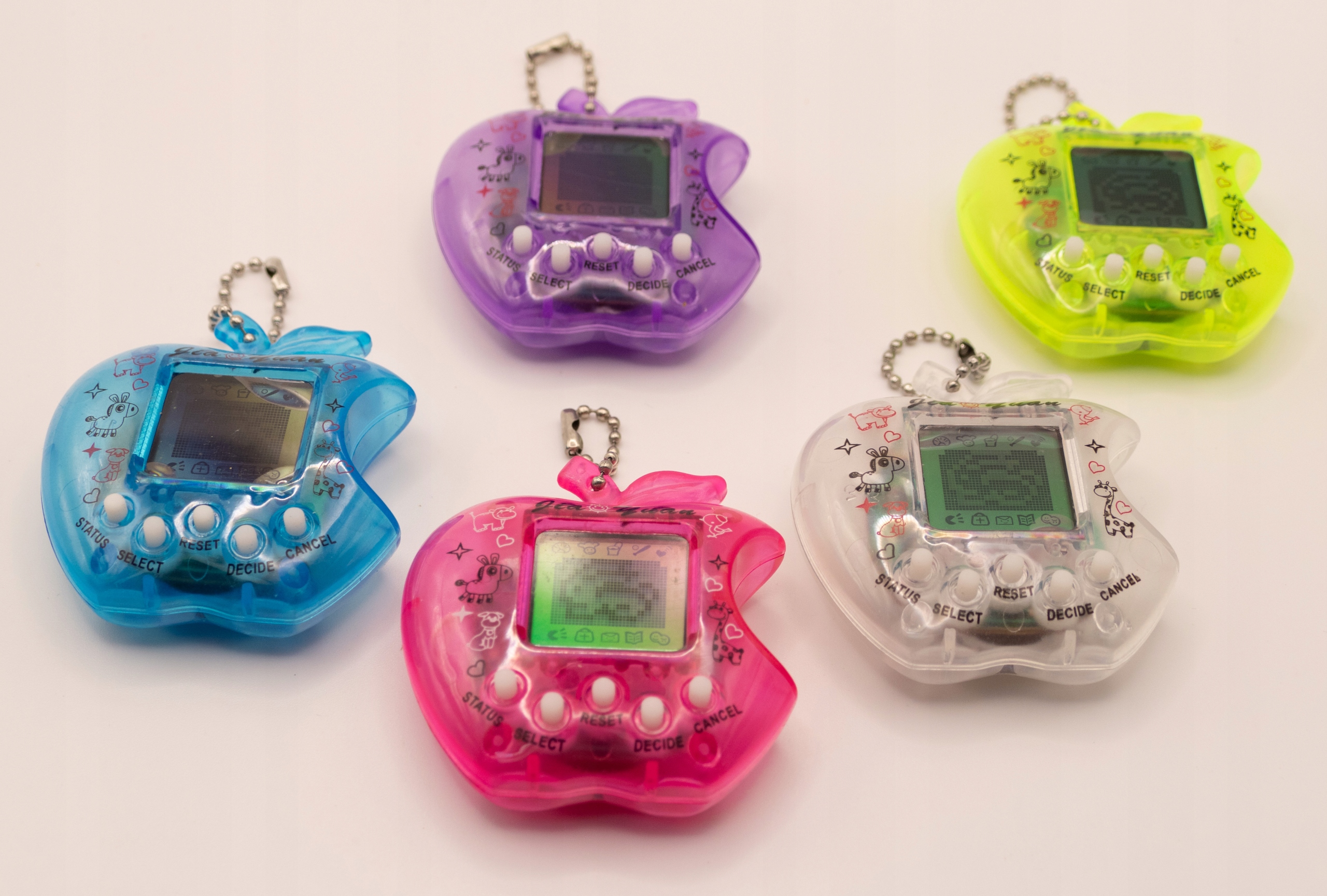 TAMAGOTCHI GRA ELEKTRONICZNA DLA DZIECI 168 w 1 INTERAKTYWNE ZWIERZĄTKO Informacje dot. bezpieczeństwa i zgodności produktu Nie nadaje się dla dzieci w wieku poniżej 36 miesięcy