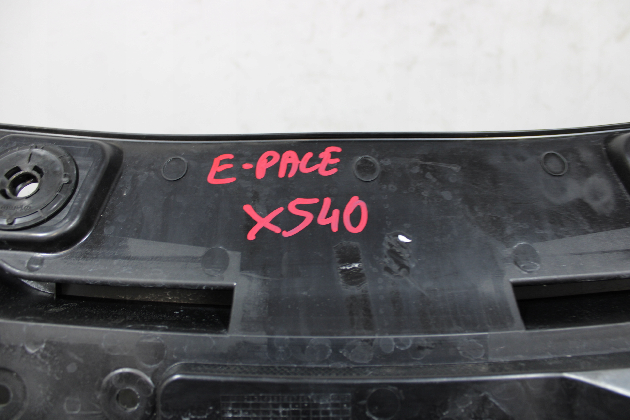 torpedo JAGUAR E-PACE X540 LIFT M9C3-4105-AB
